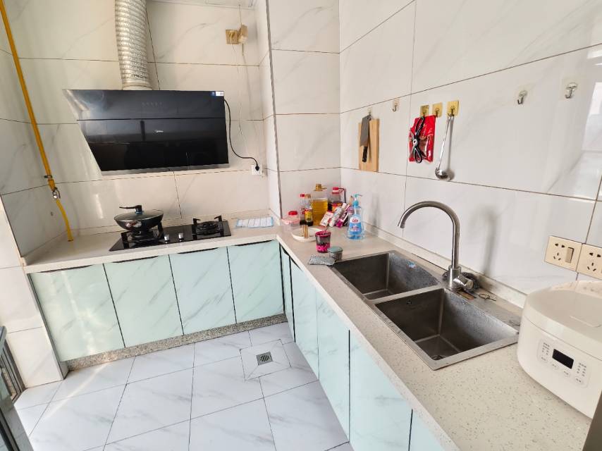 心怡紫晶城 随时看房·