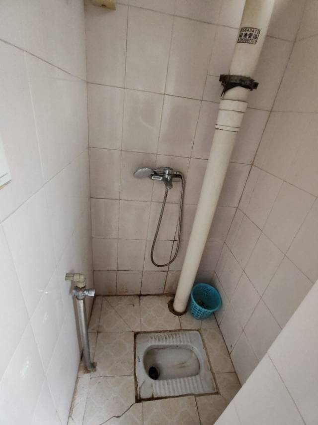 世发家园 随时看房·