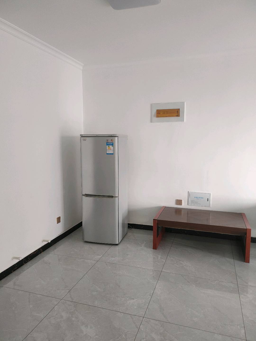 张寨安置区东院 随时看房·