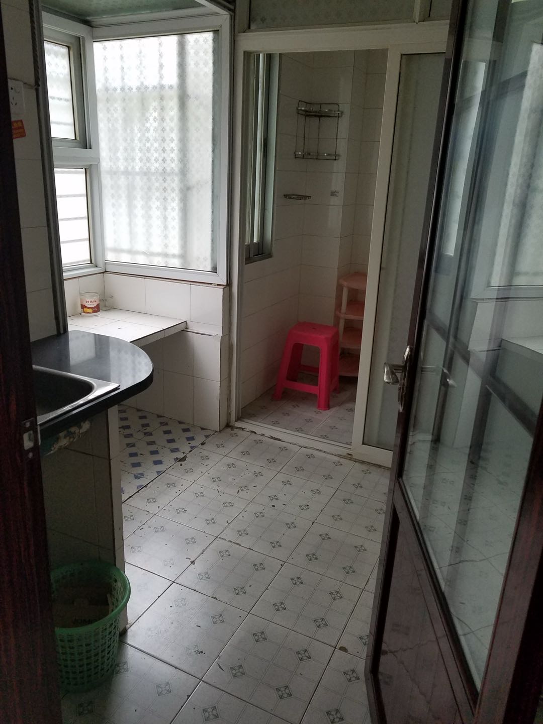 凤凰广场附近沿湖路11号 随时看房·