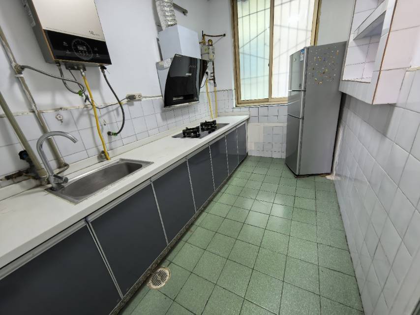 世发家园 随时看房·