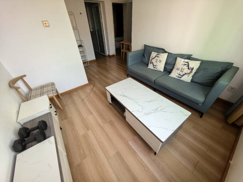 世发家园 随时看房·