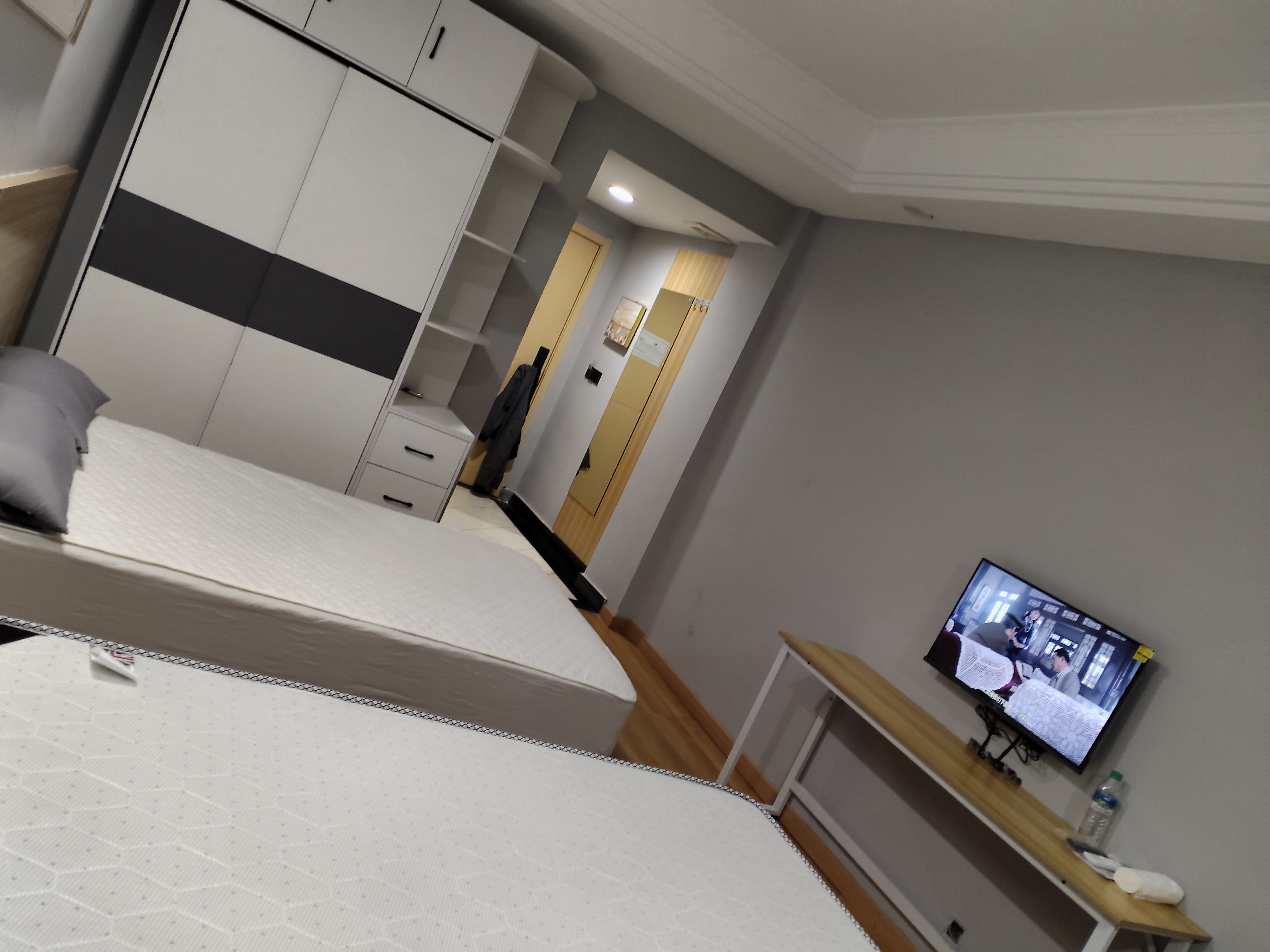 永丰县地王大厦国光超市帝王商务宾馆内 随时看房·