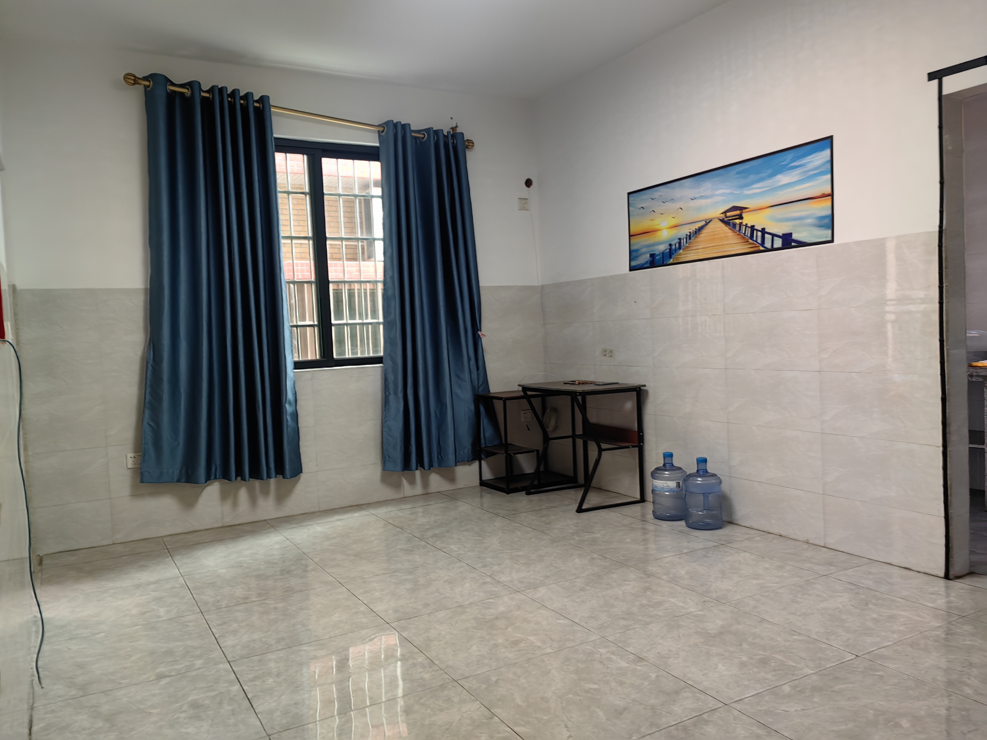 傍江东江裕大街十巷 随时看房·