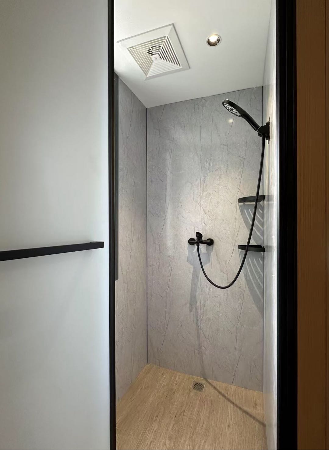 瞿溪新村 随时看房·