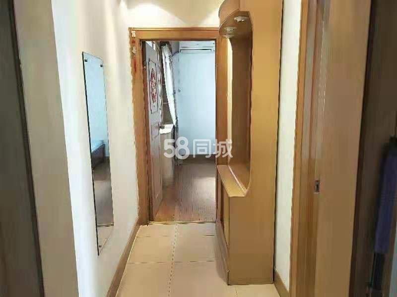 广泉小区 随时看房·