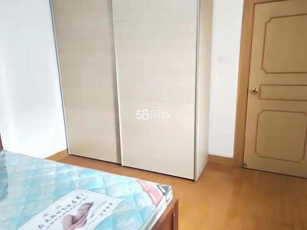 广泉小区 随时看房·