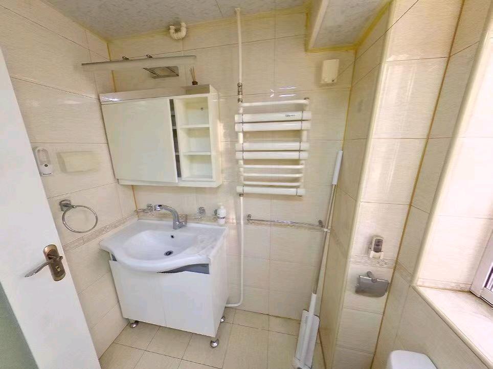 吴家场铁路小区 随时看房·