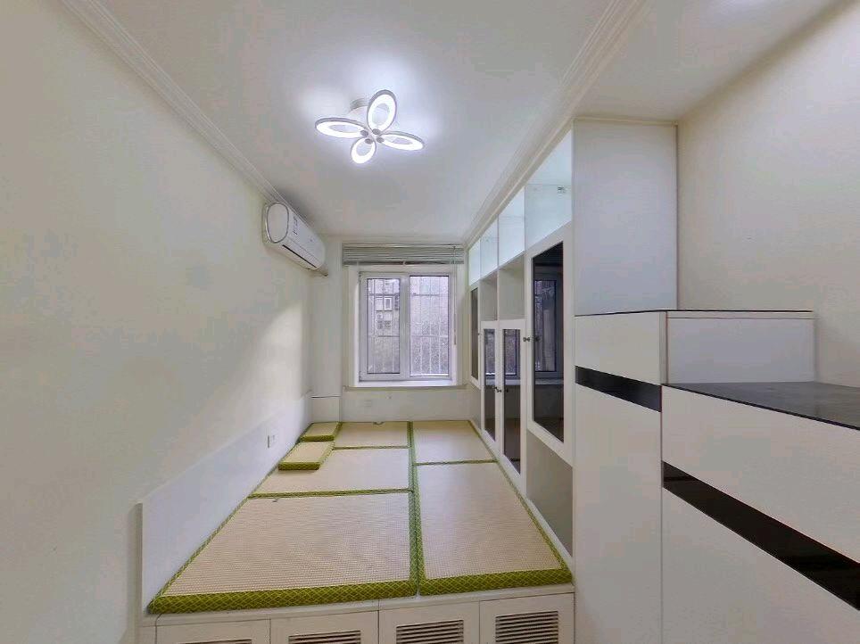 吴家场铁路小区 随时看房·