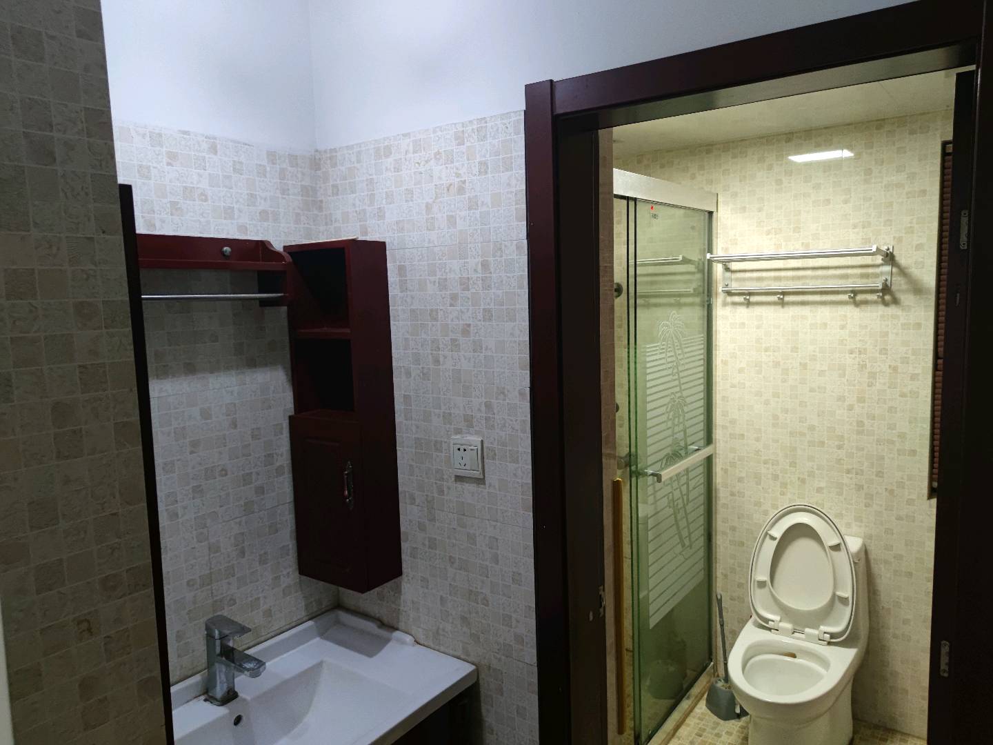 迎春华府 随时看房·