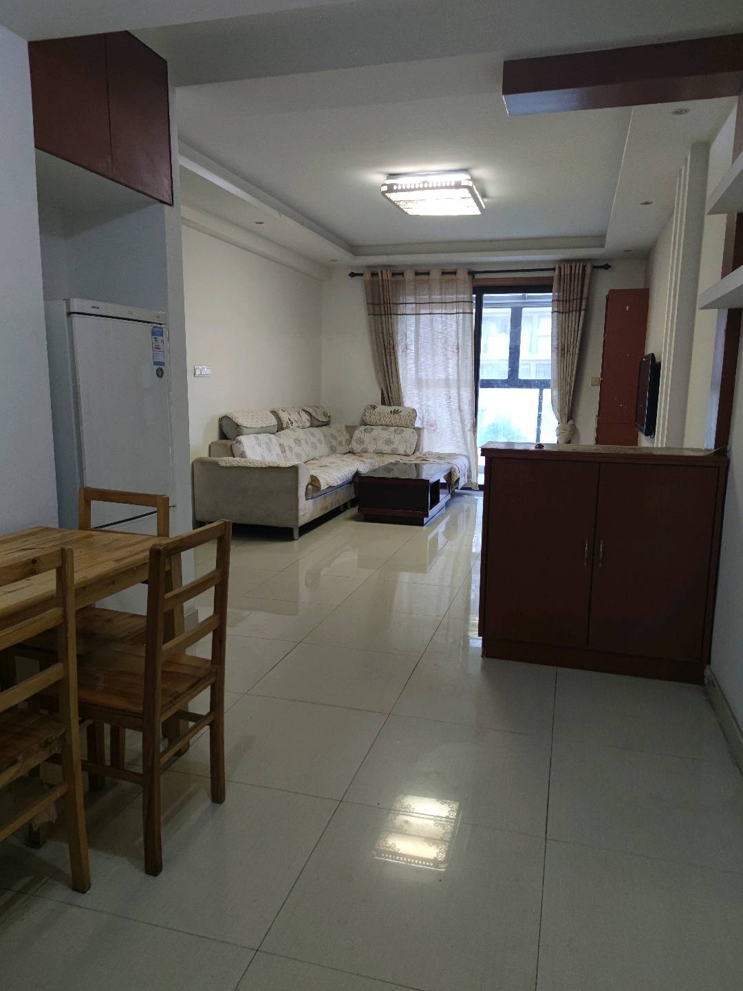 迎春华府 随时看房·