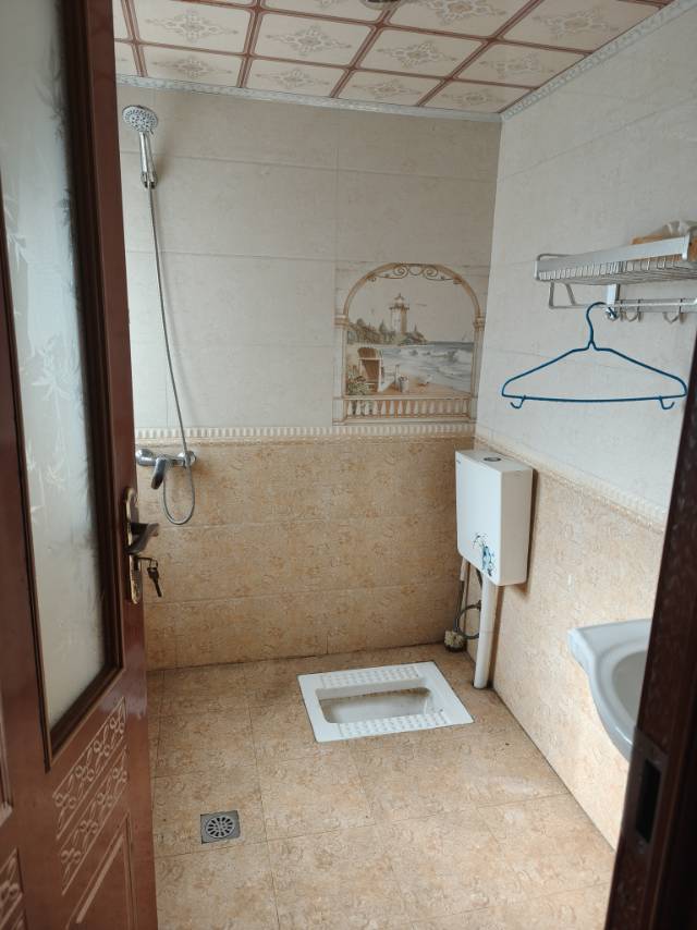 堆龙市地公园 随时看房·