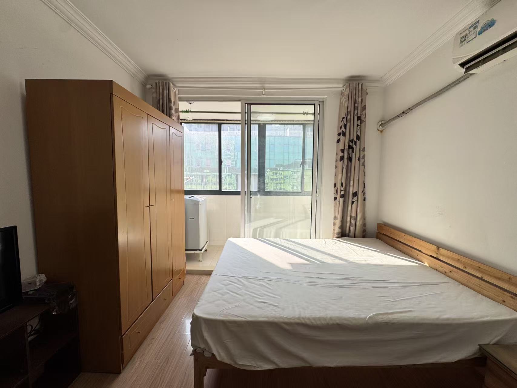 蓝村小区 随时看房·