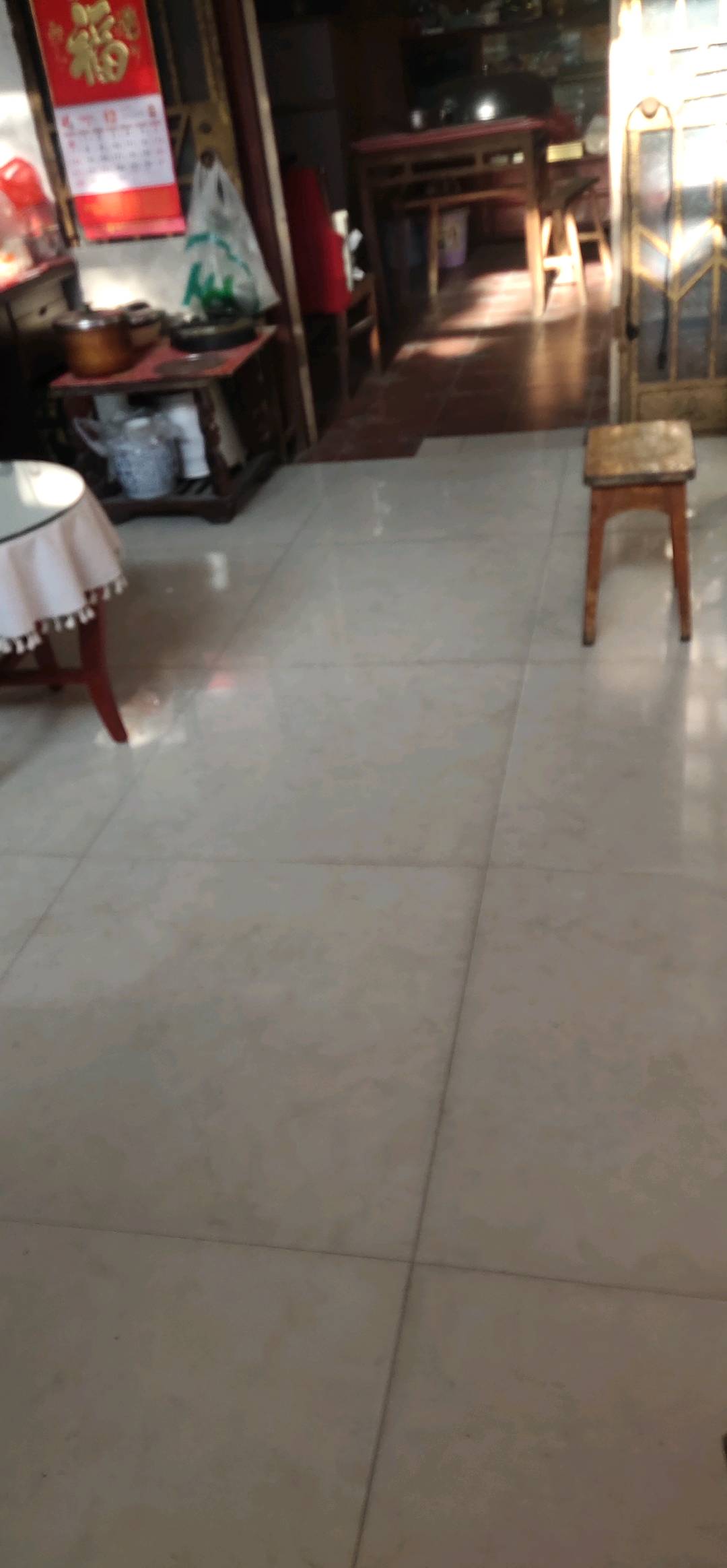 东门菜市场旁边 2居室 400元/月