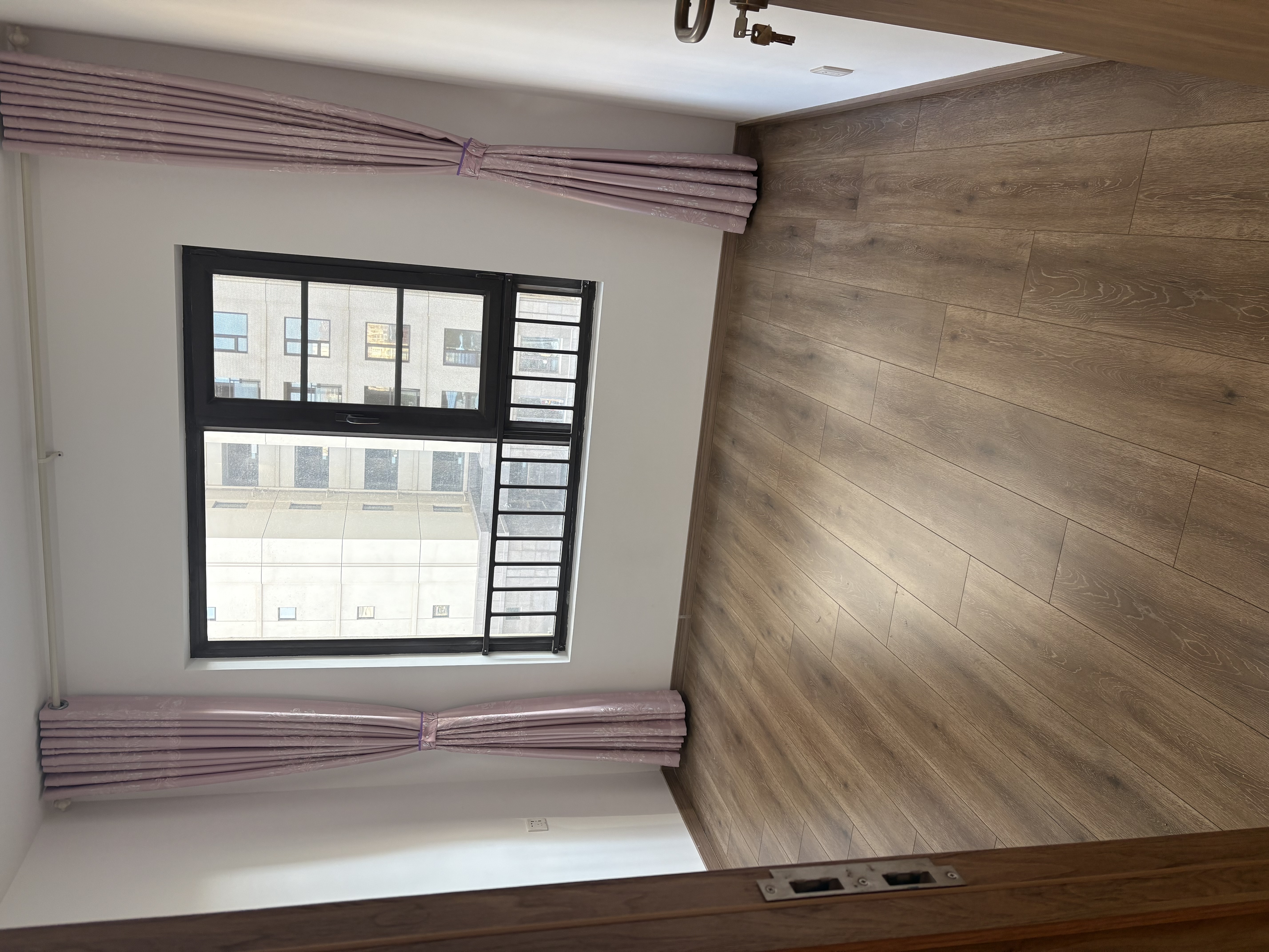 官云海云辉苑 随时看房·