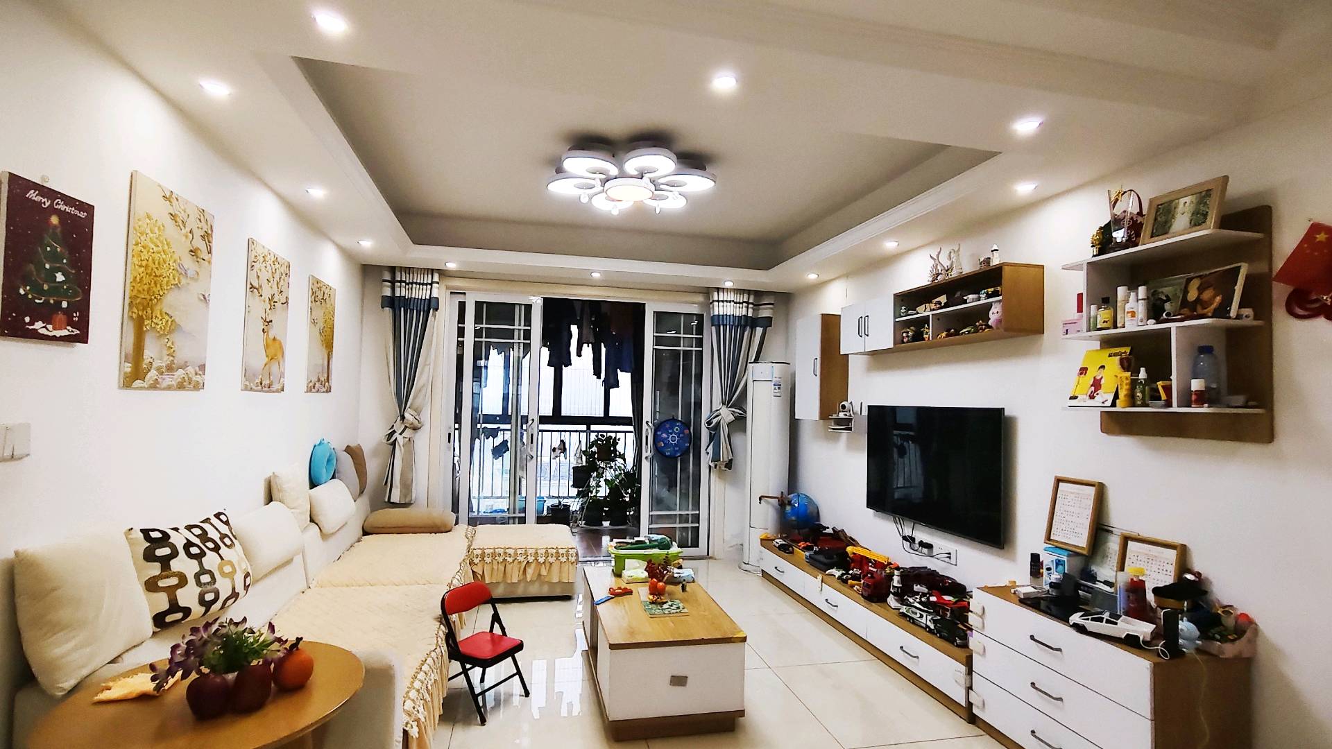 绿地悦澜湾一期 3居室 3800元/月