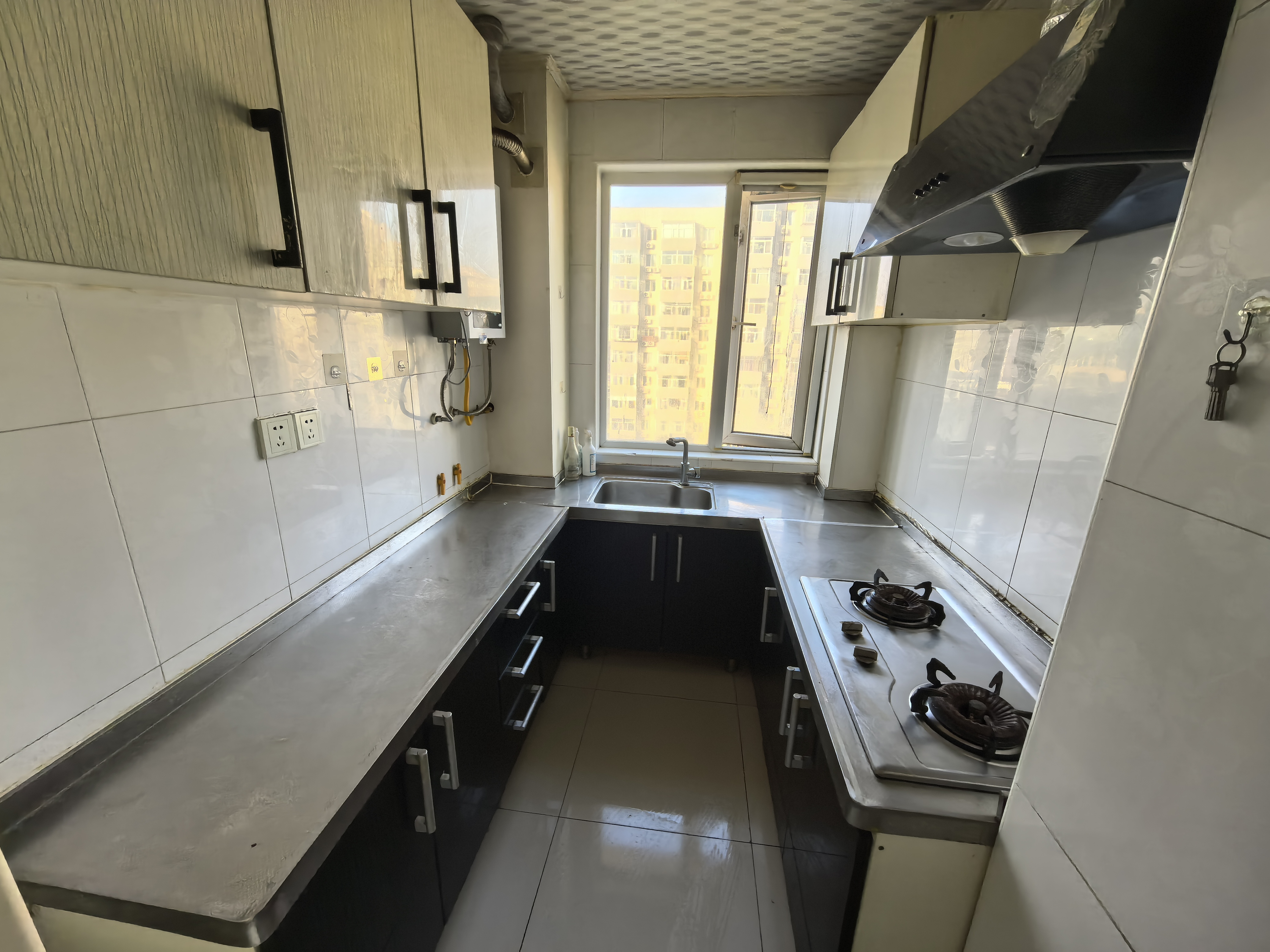 昌运宫3号楼 随时看房·