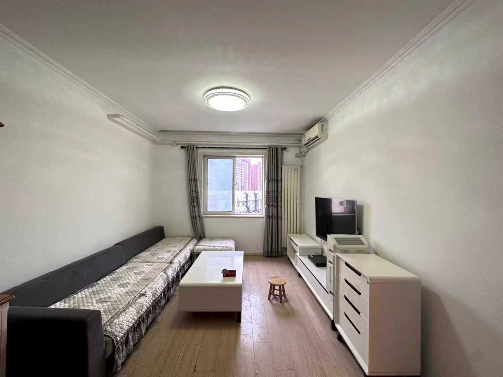 滨河西里中区 随时看房·