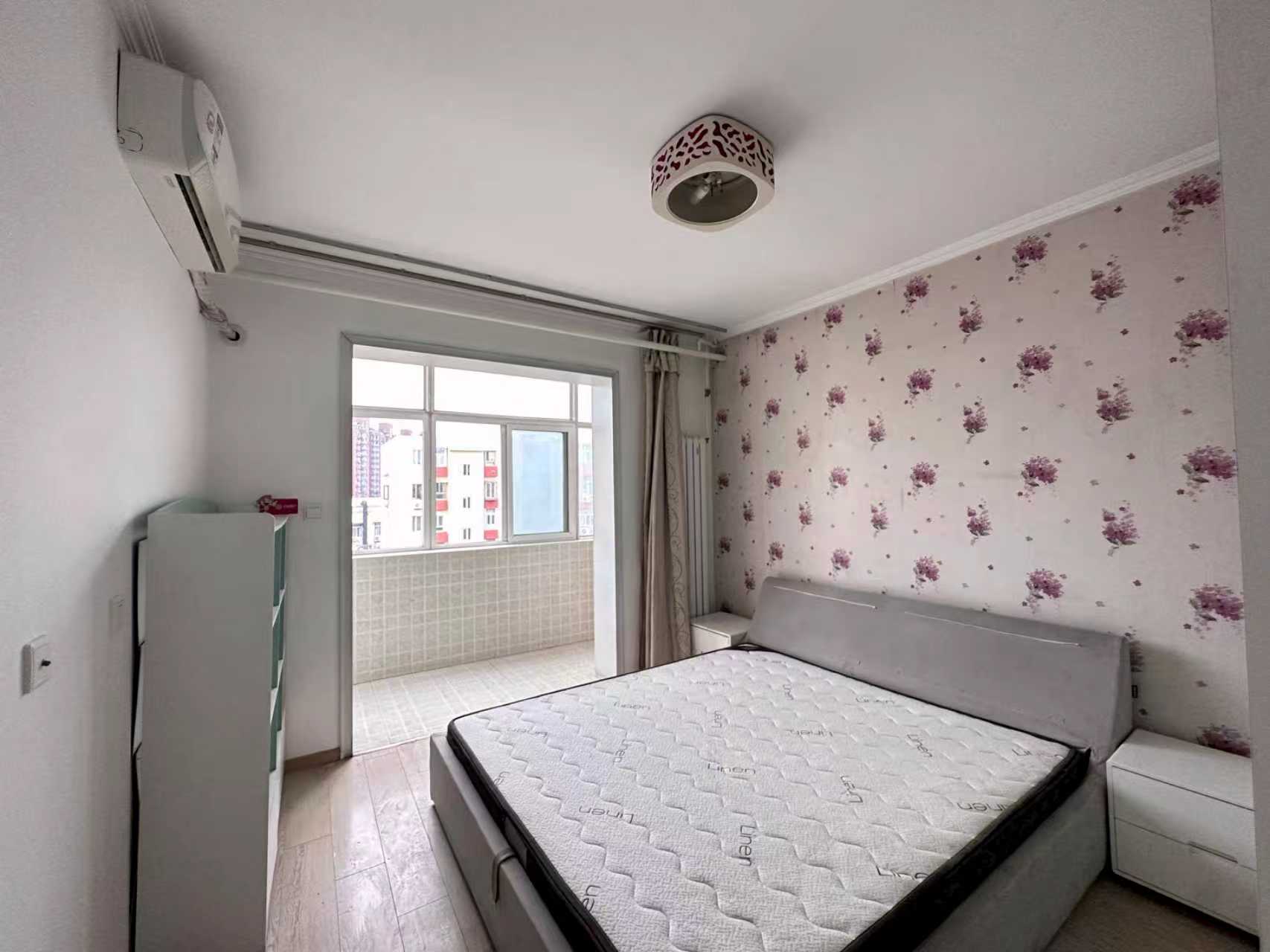 滨河西里中区 随时看房·