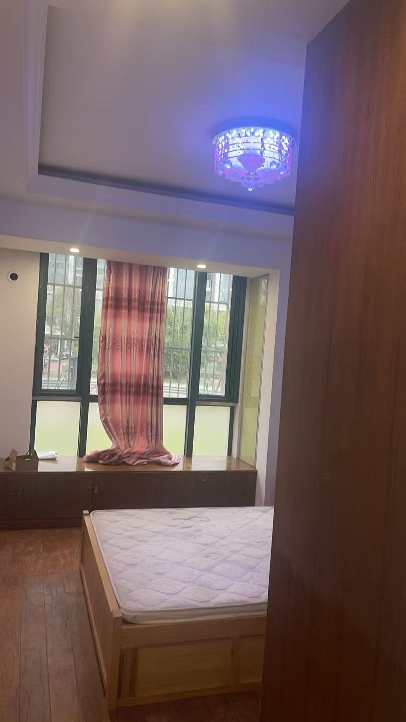 水榭花都 随时看房·