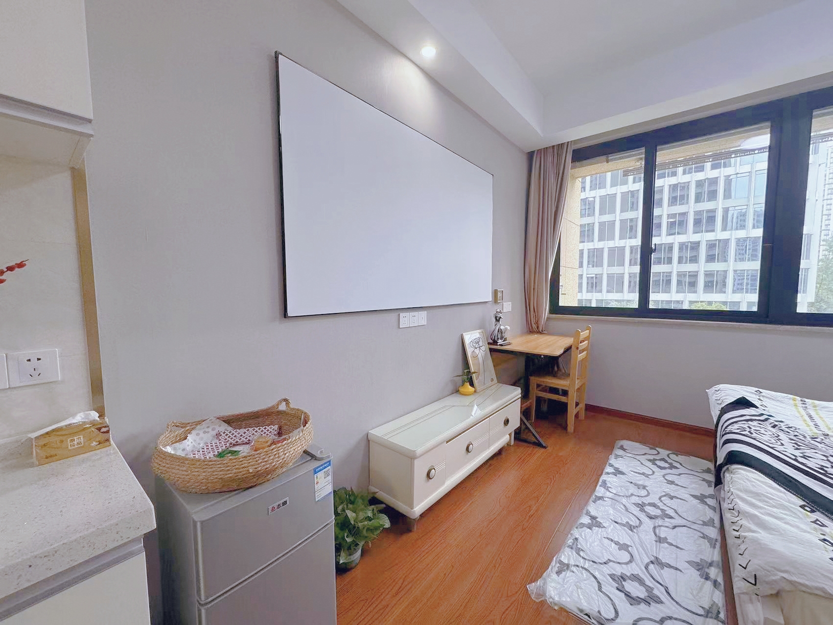 欢腾金座 随时看房·