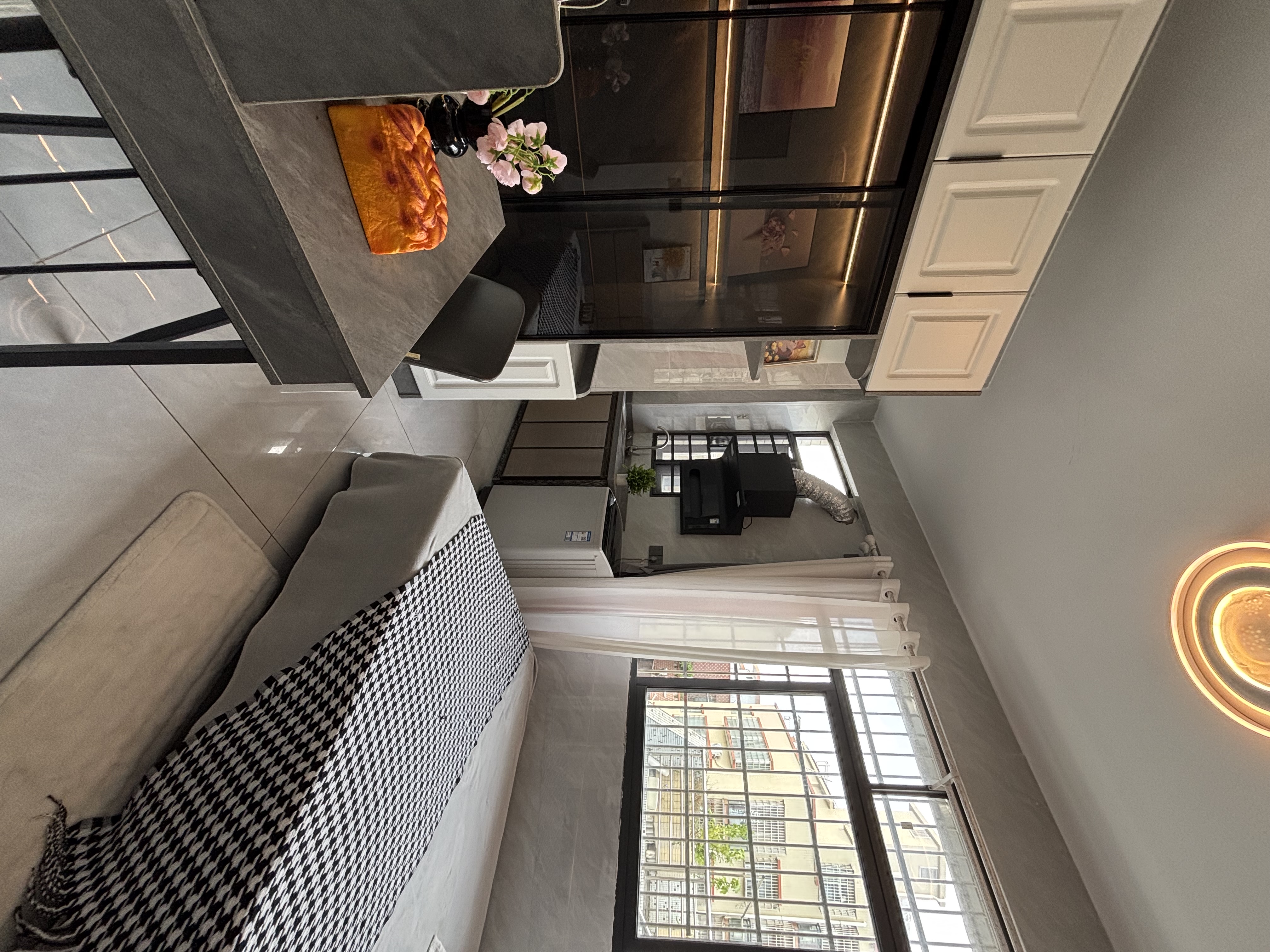 岭社区西岭街二巷9号）