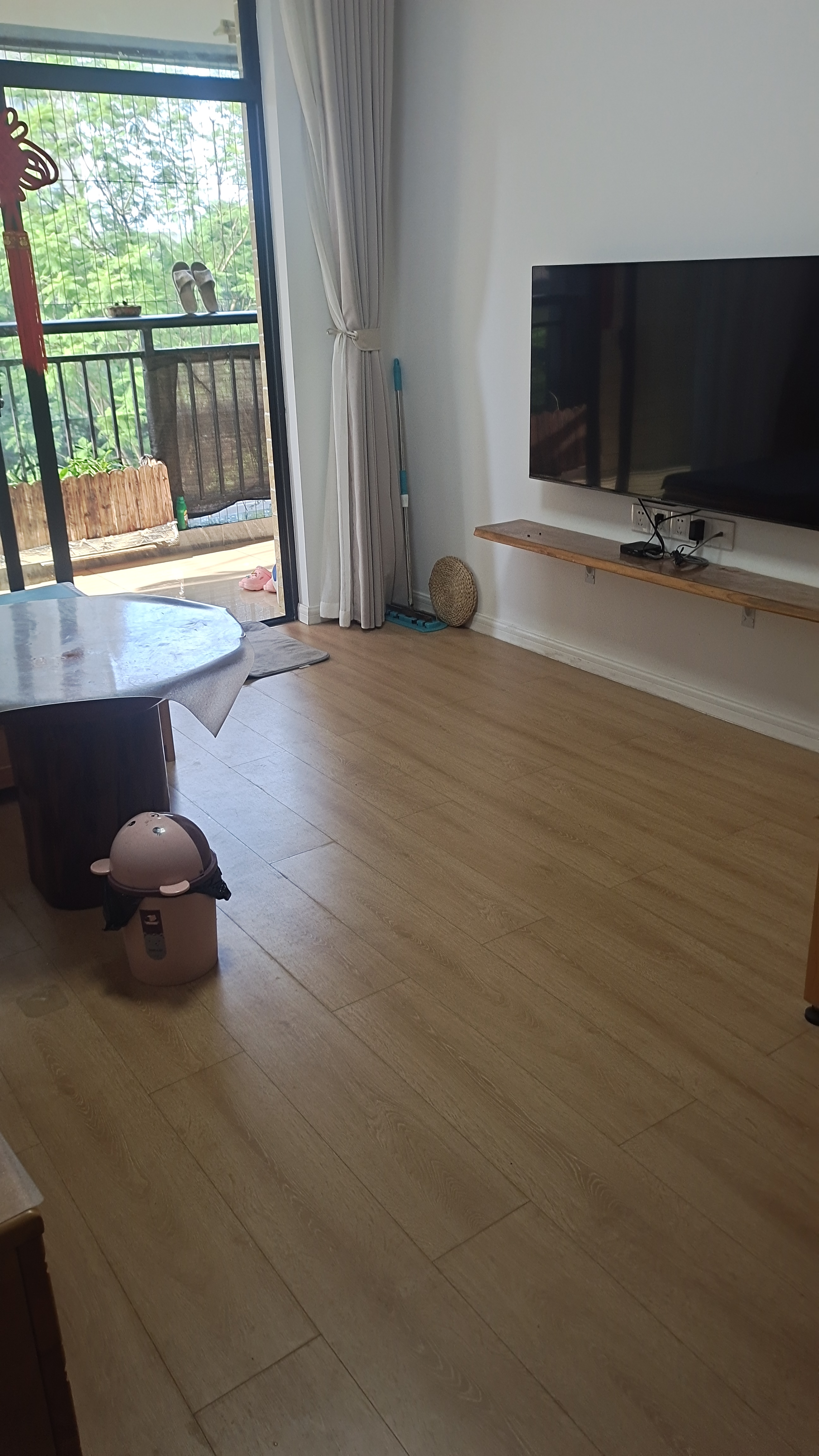 龙旺海悦湾 3居室 1000元/月