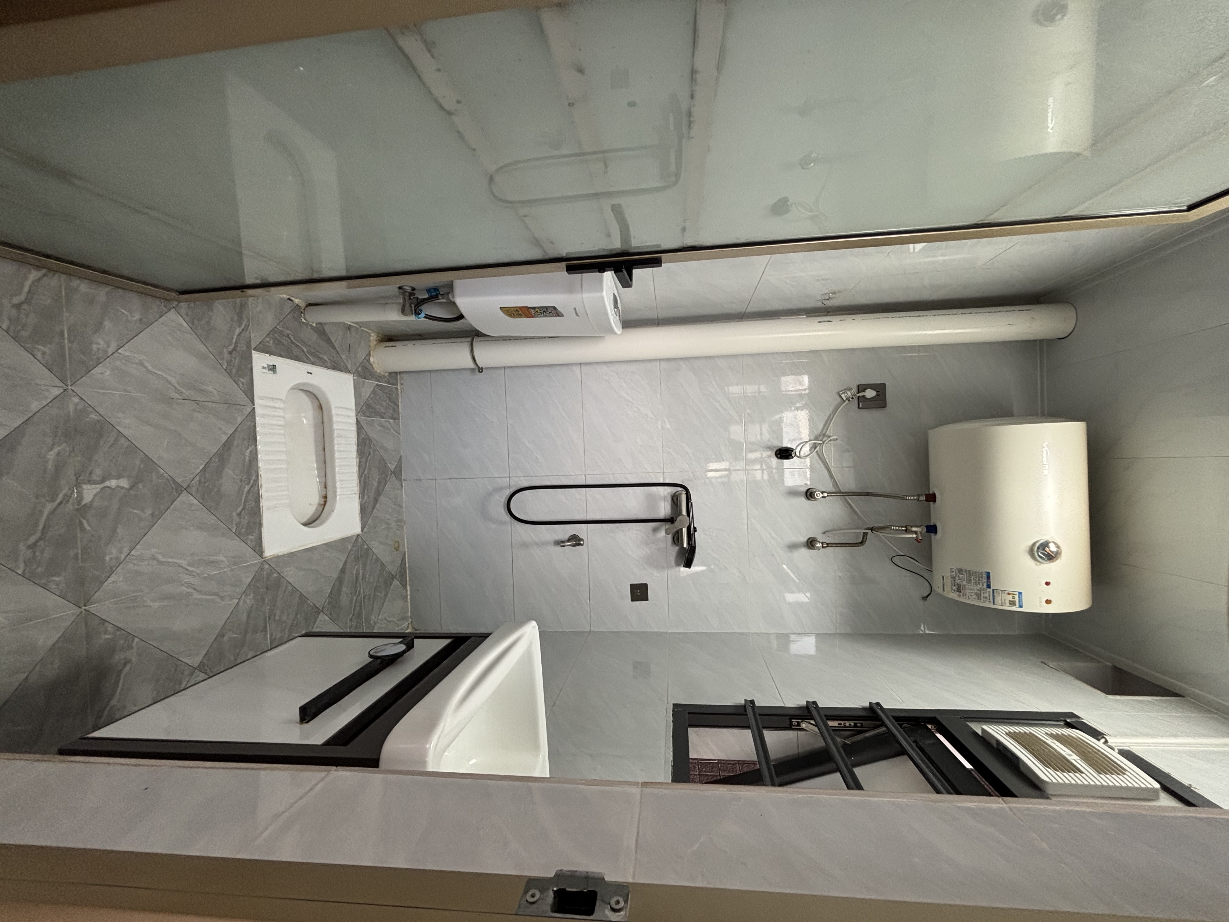 岭社区西岭街二巷9号 随时看房·