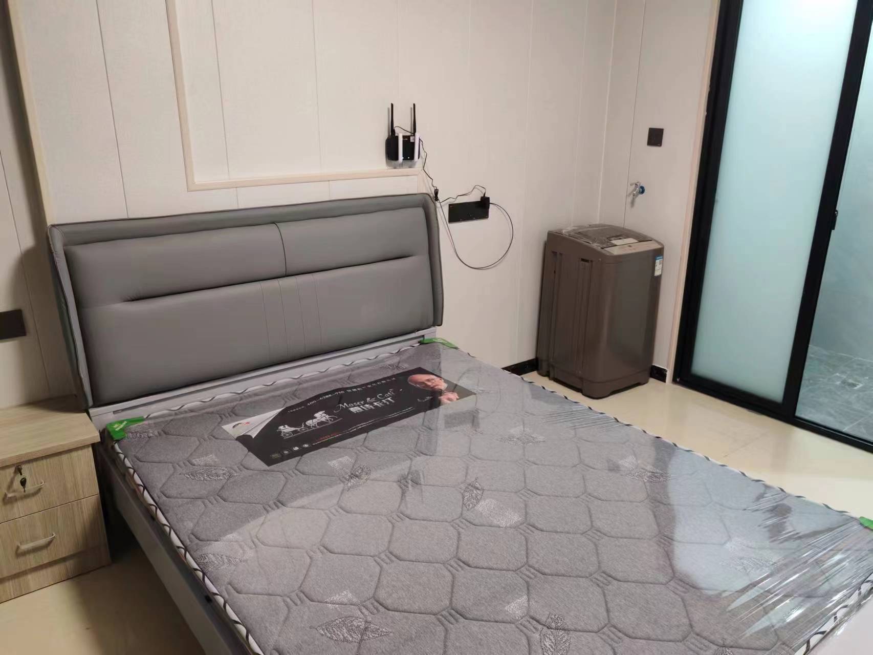 上洪西区18栋一单元 随时看房·