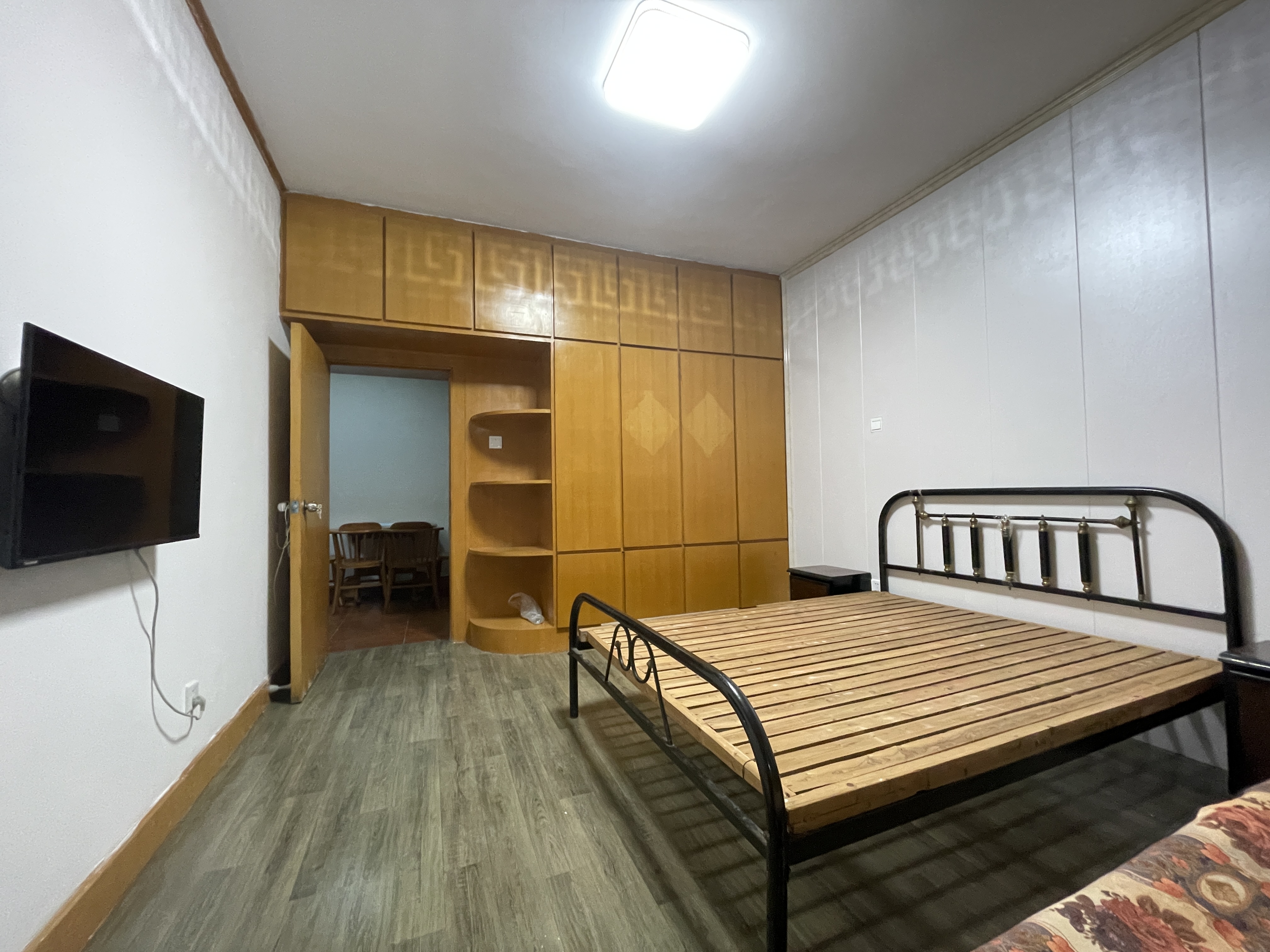 扬子五村 2居室 1500元/月