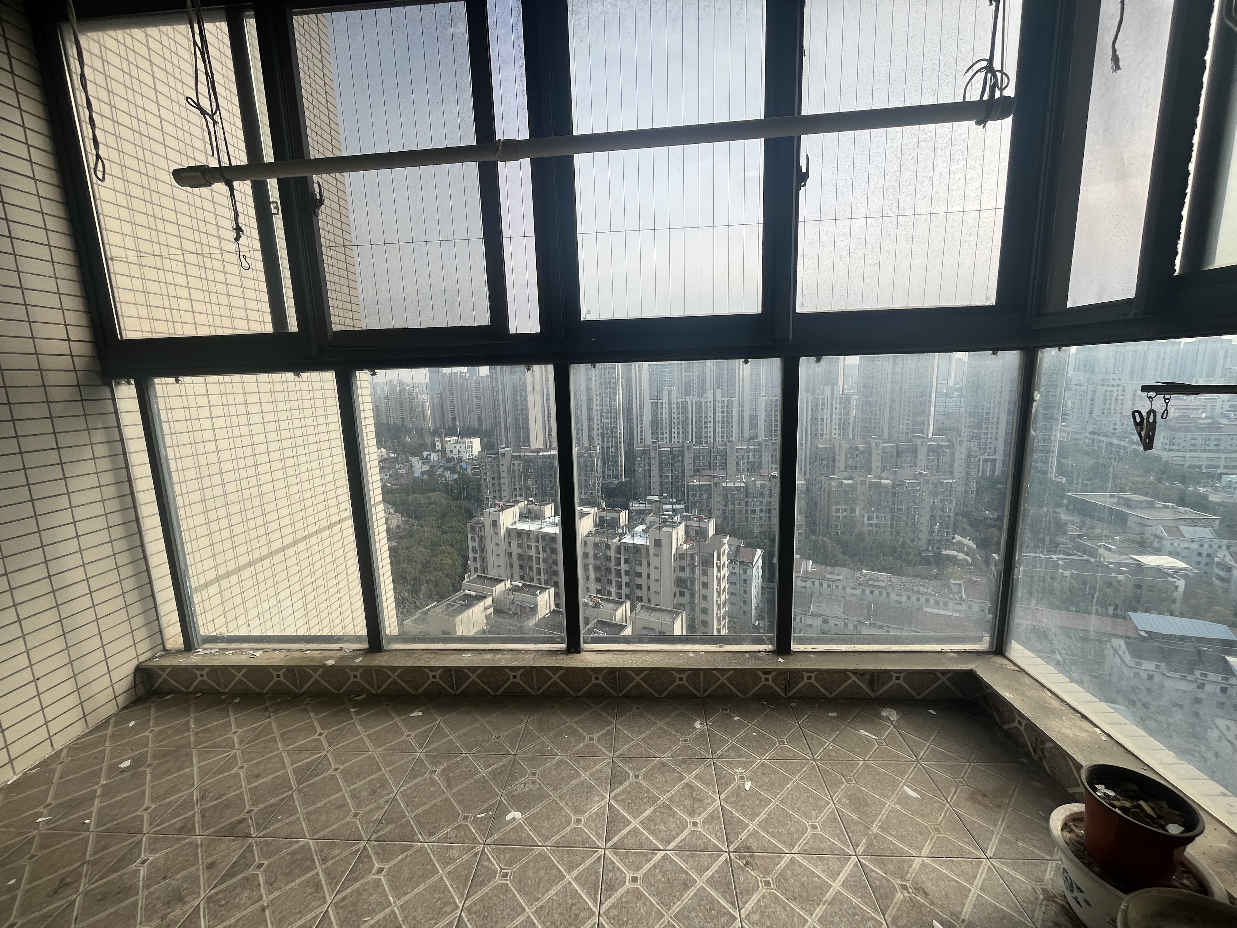 青山湾花园北区 随时看房·