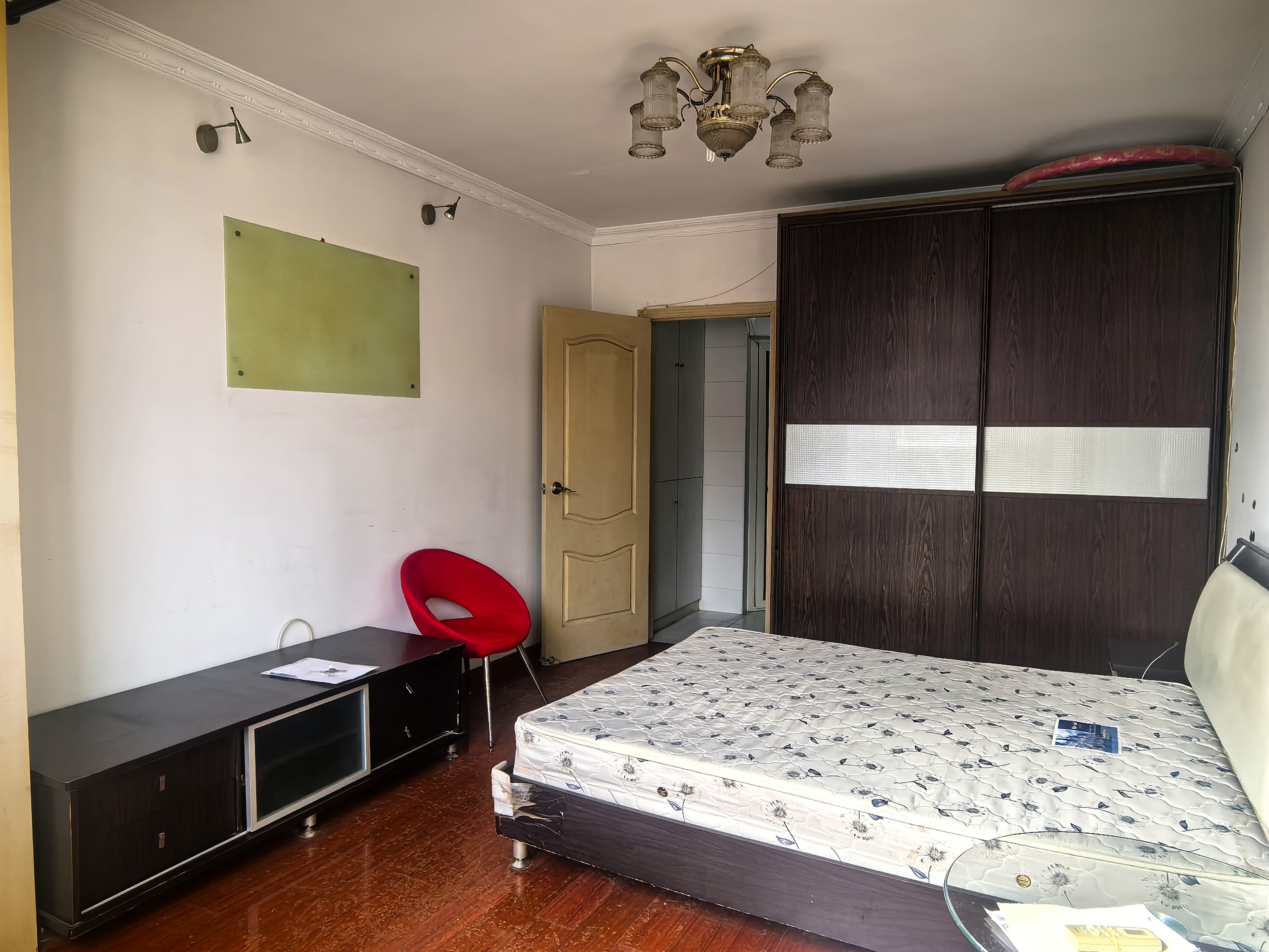 新宜小区 1居室 3500元/月