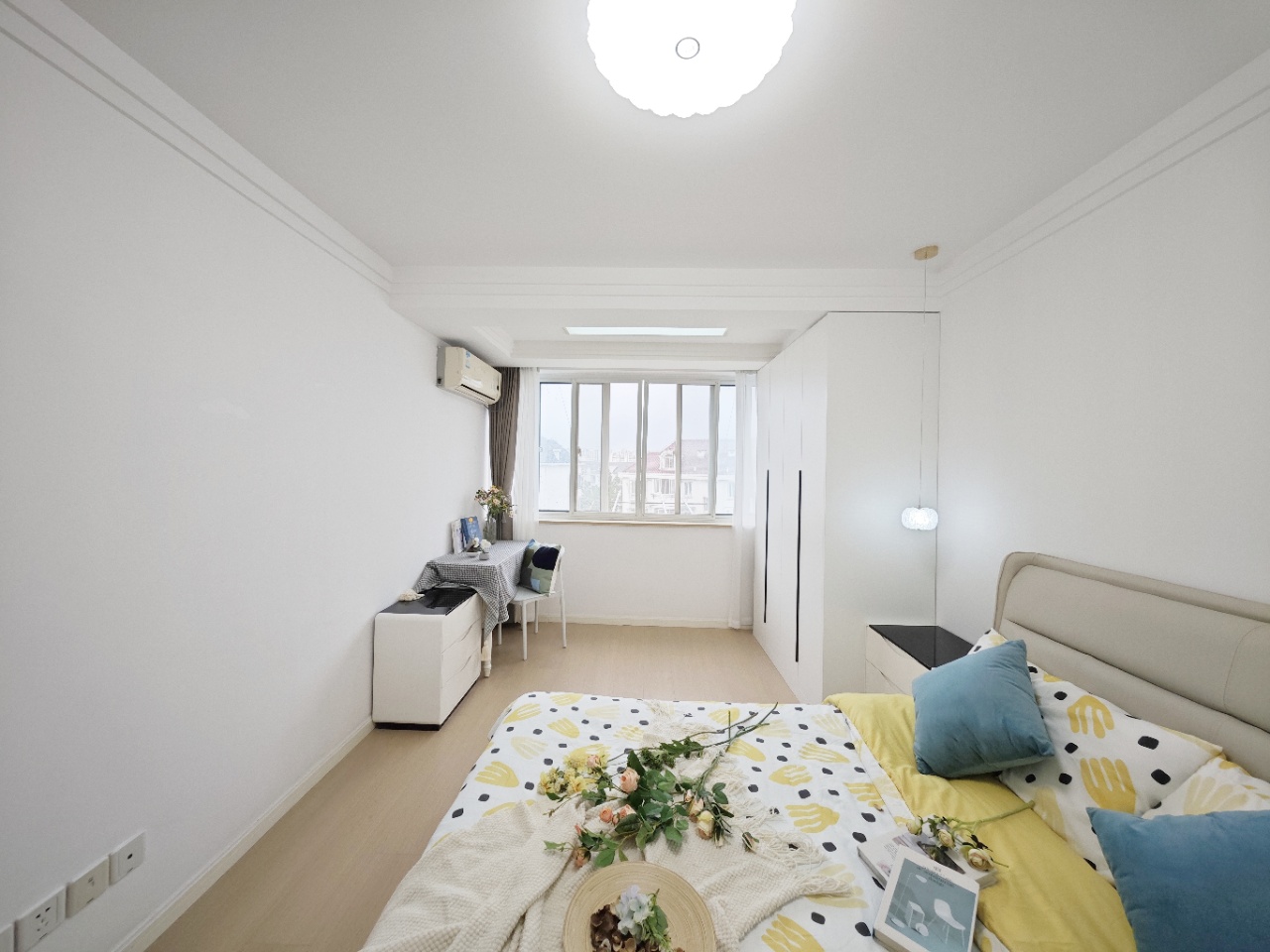 静安新城二区 随时看房·