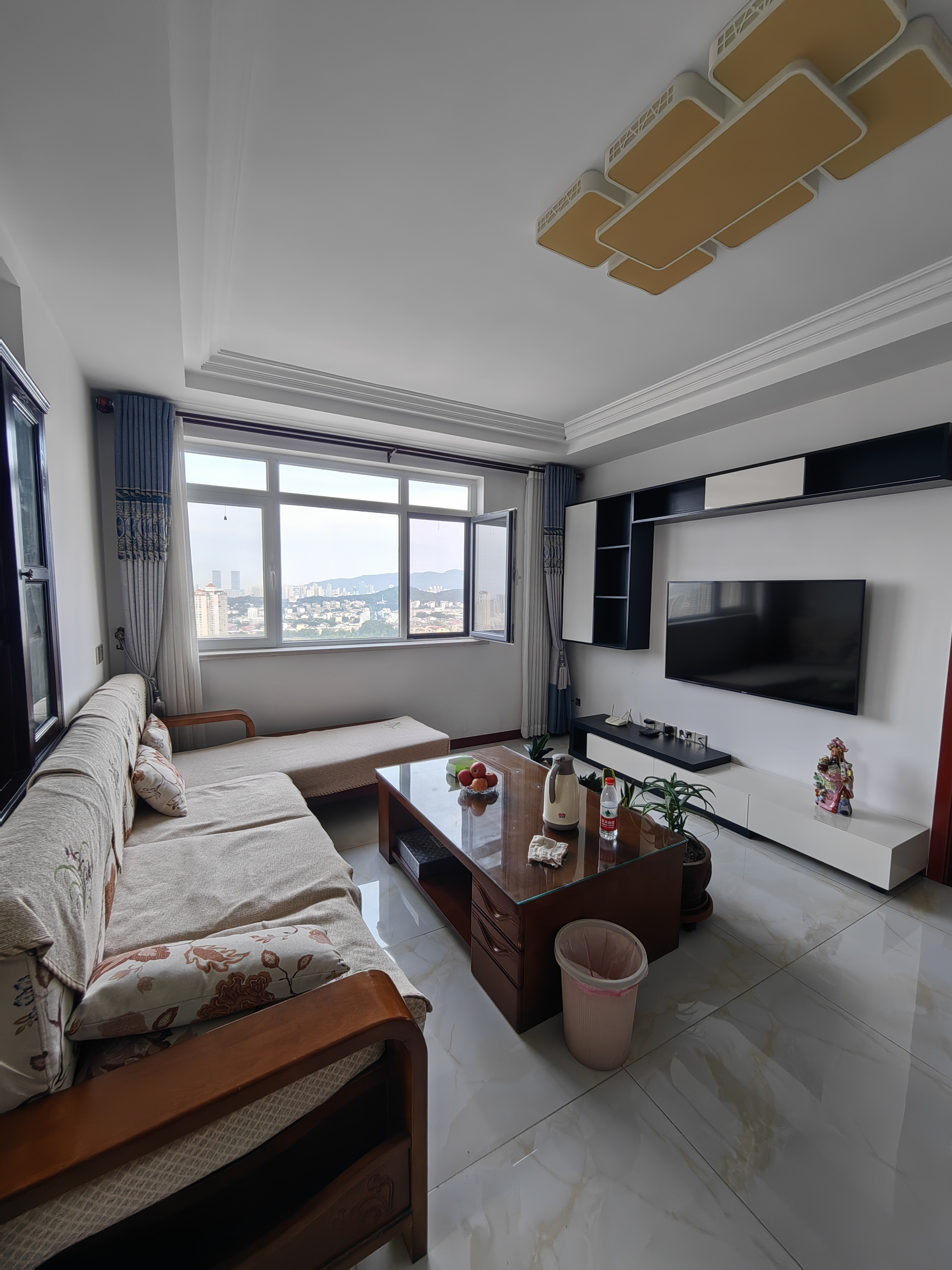 建城丽都 2居室 2100元/月