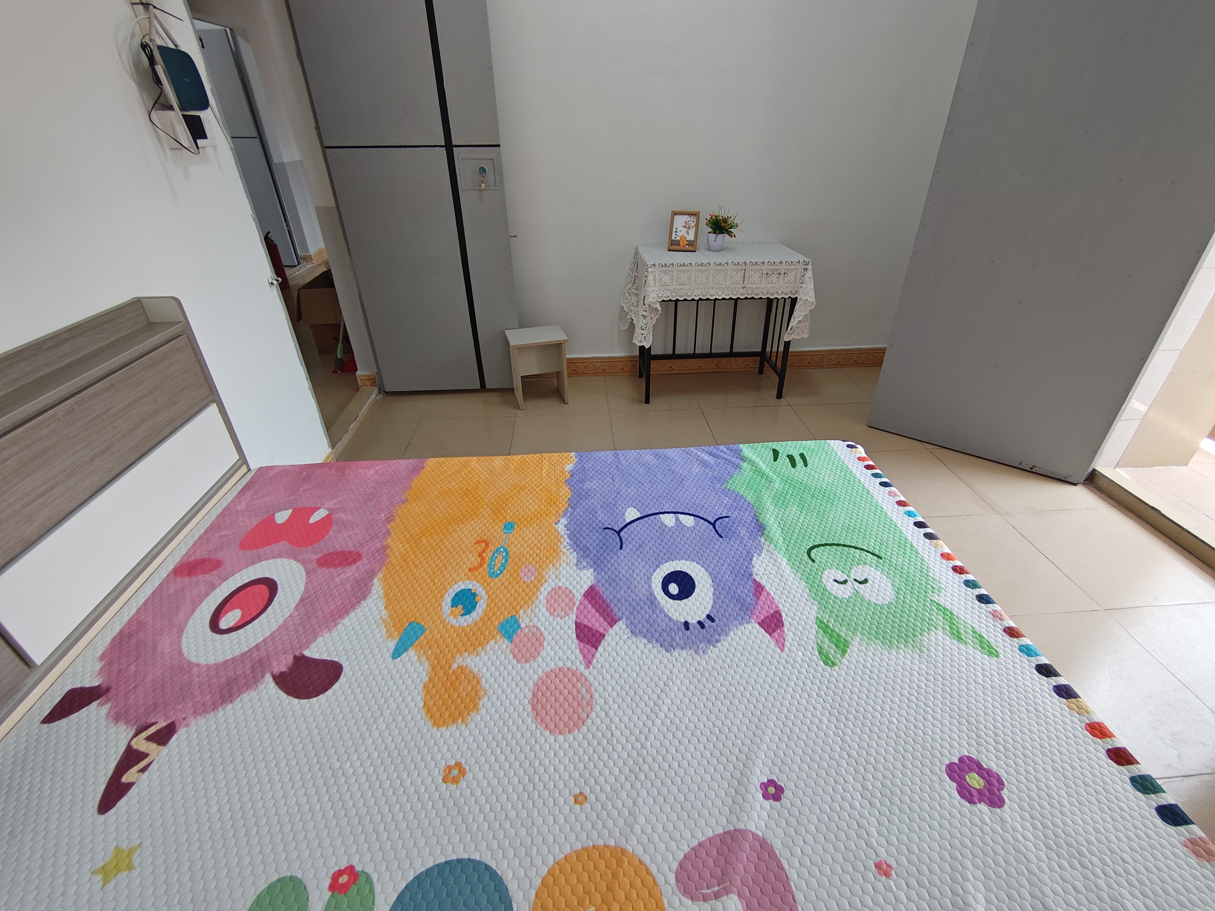 鸦岗村 随时看房·