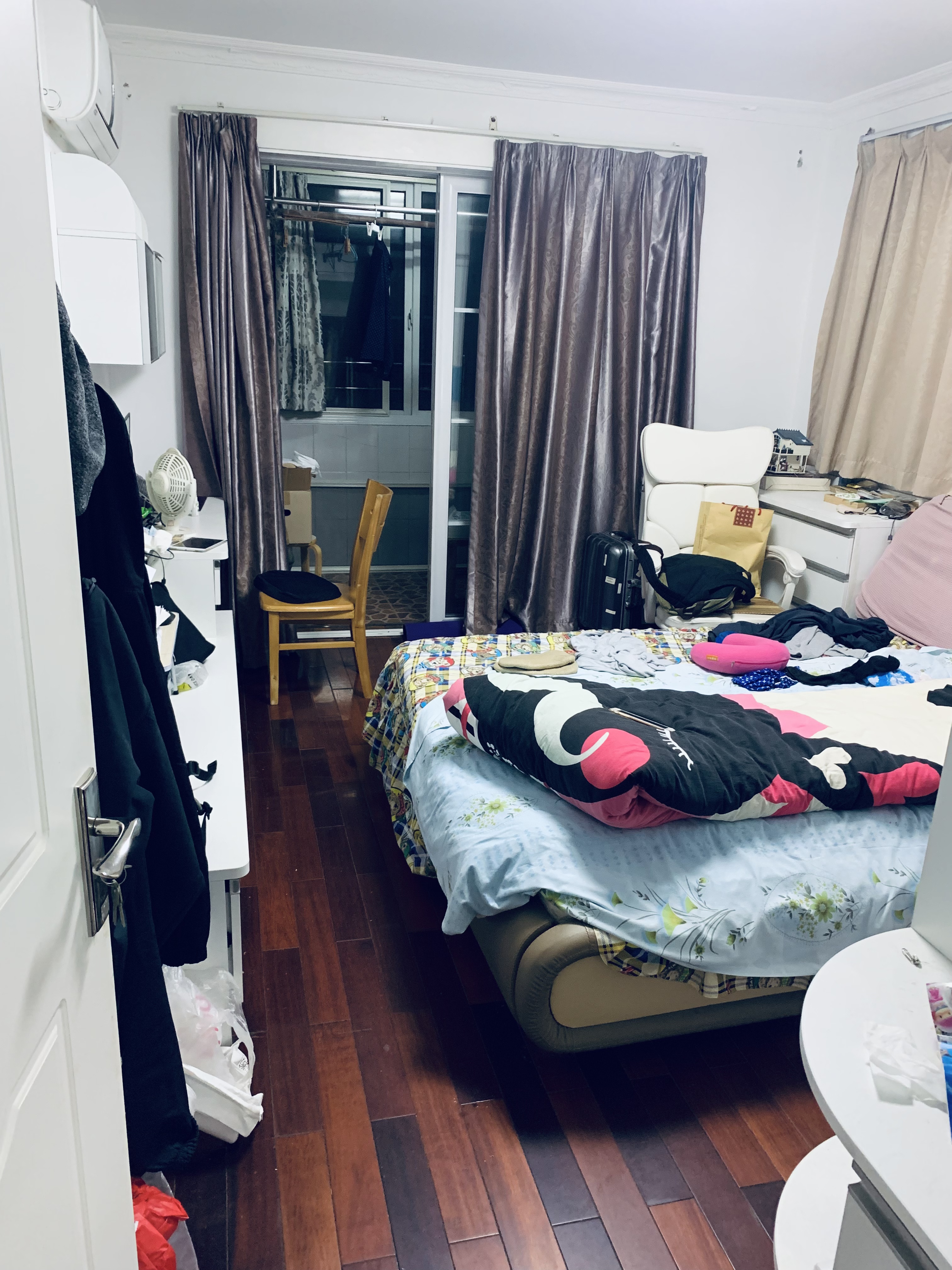 芝巷小区 随时看房·