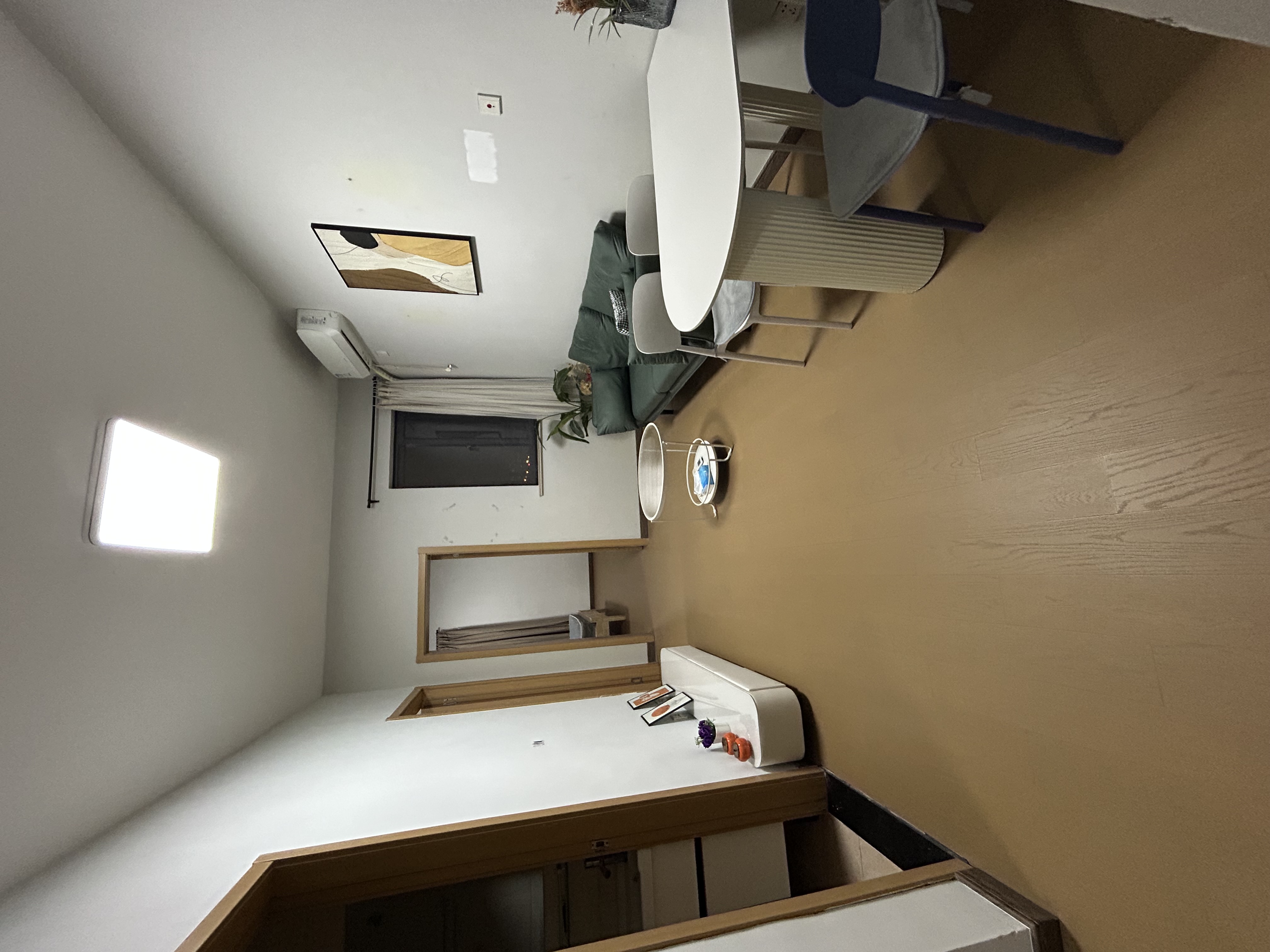 玲珑坊东苑 2居室 4280元/月