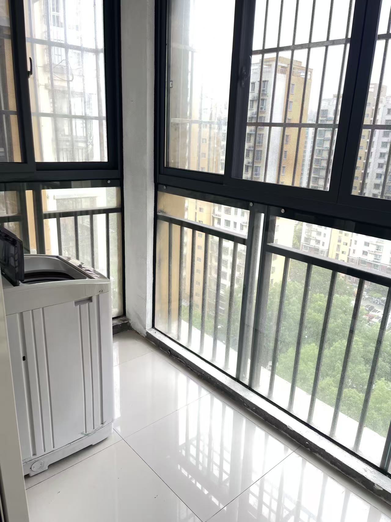 滨湖和园 随时看房·