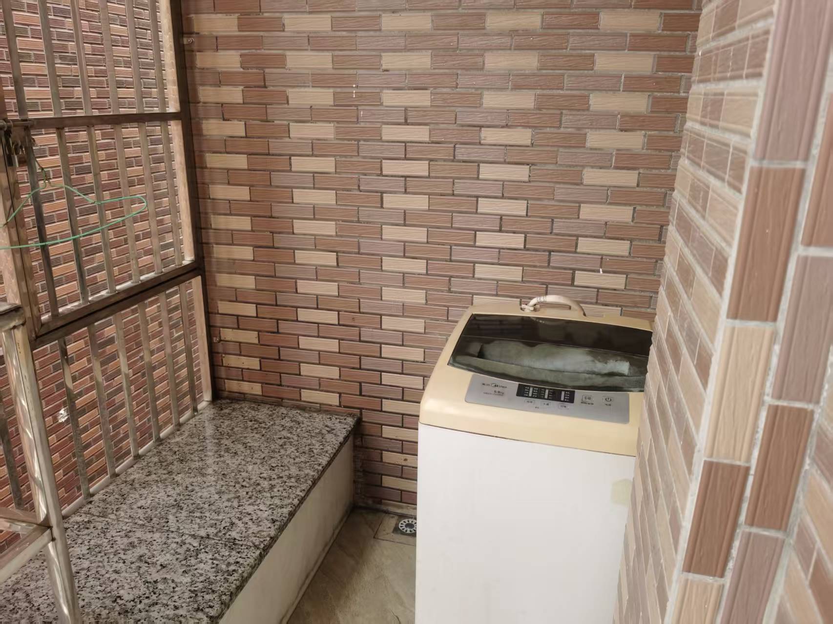 蓝和村 随时看房·