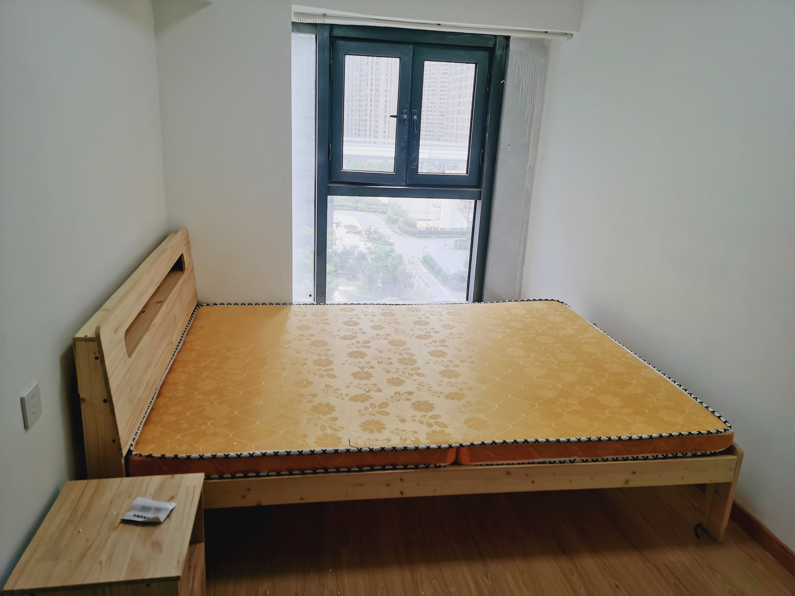 中辰优唐广场 随时看房·