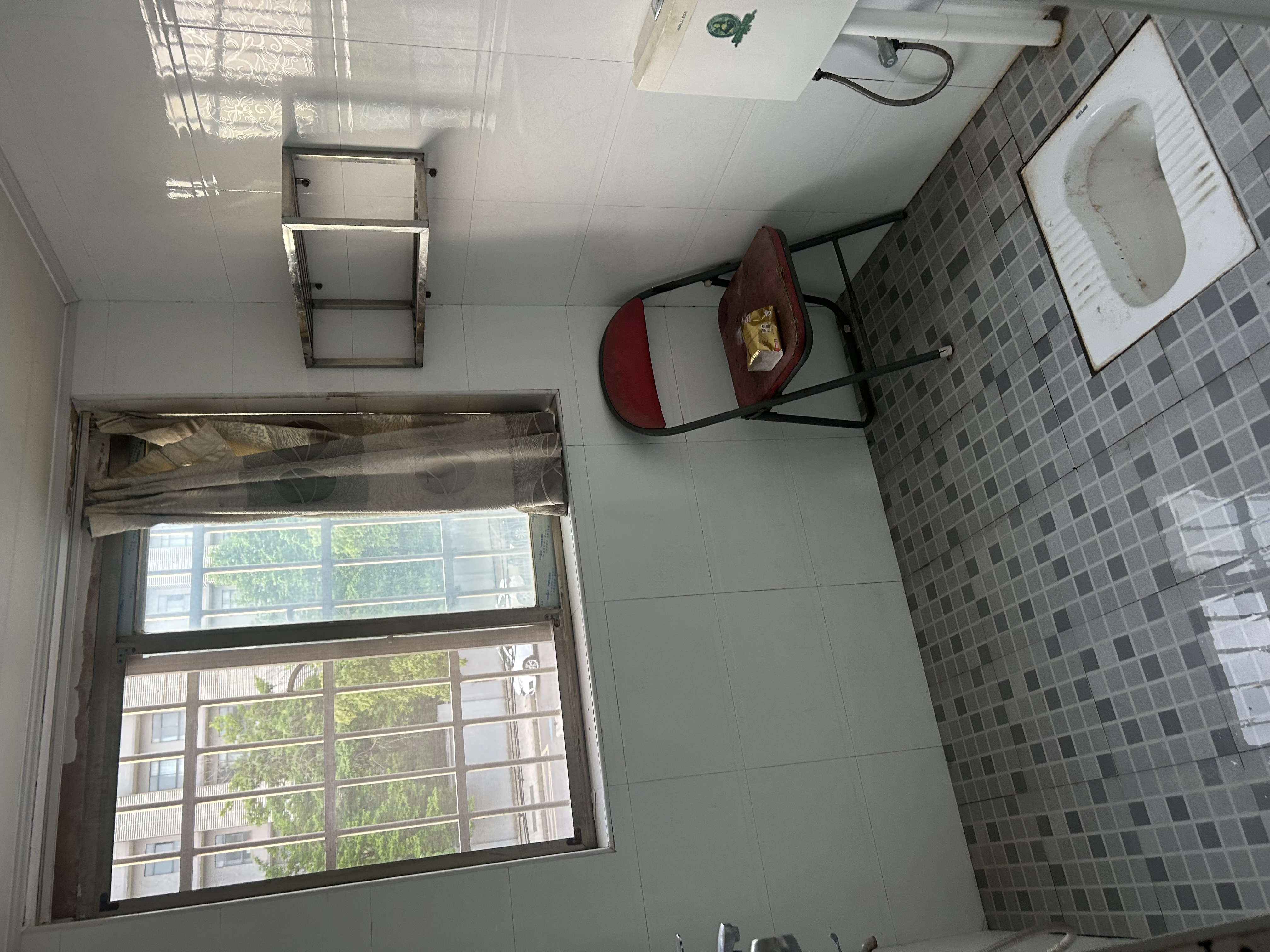 黄鹤小区1片 随时看房·