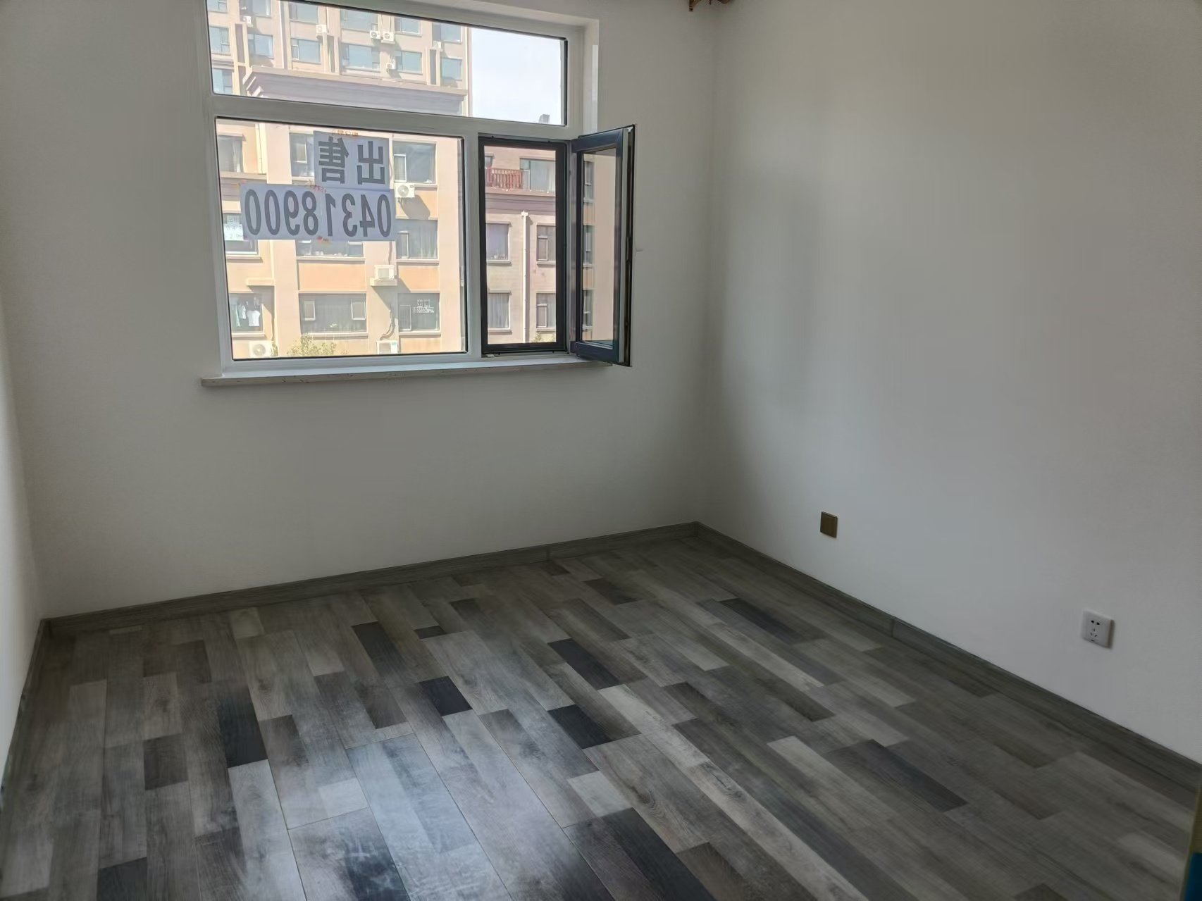 龙泰檀香苑 随时看房·