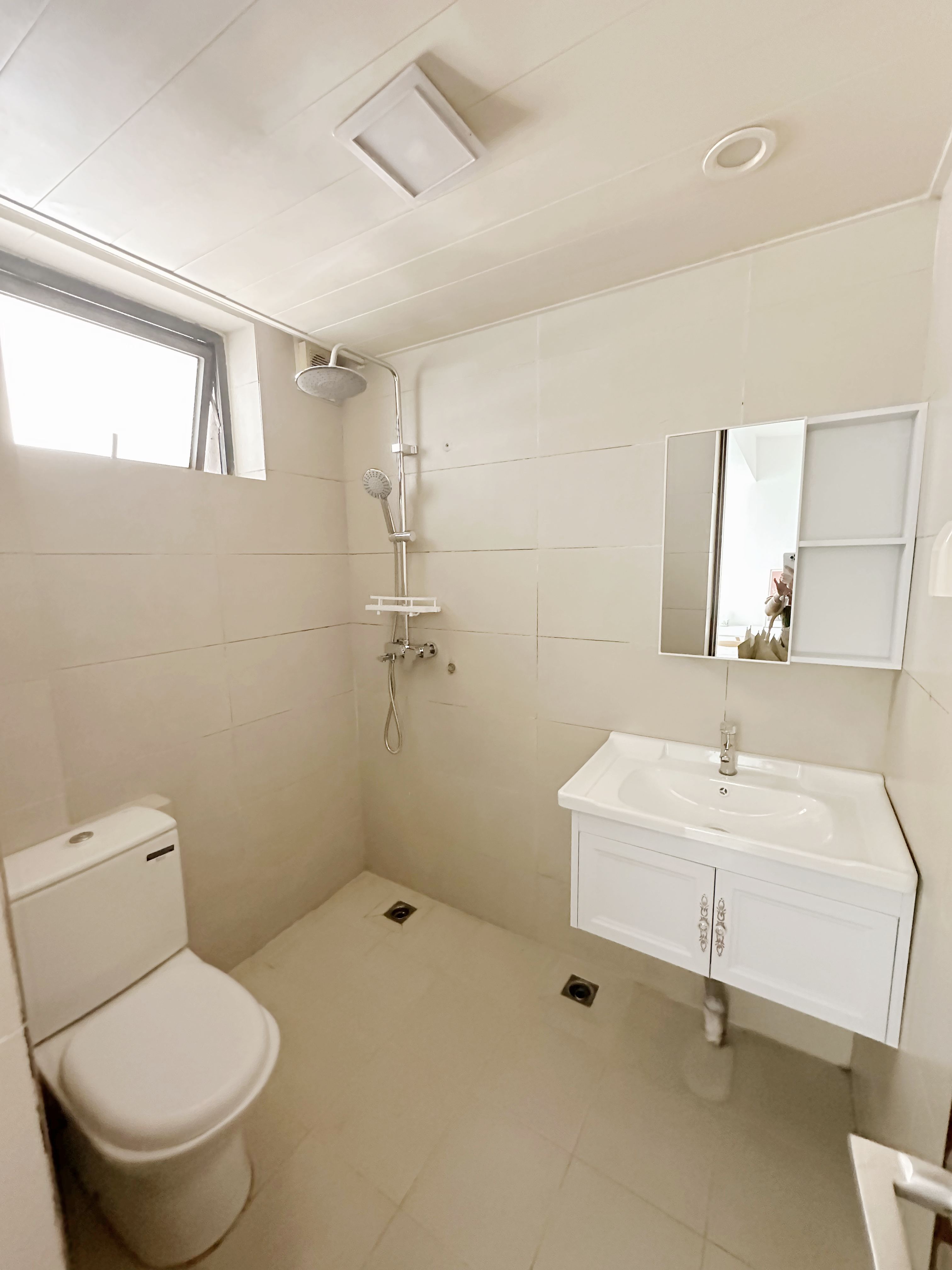 侨城馨苑 随时看房·