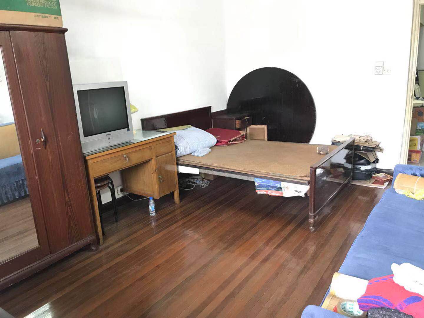 虹梅南路96弄 2居室 5600元/月