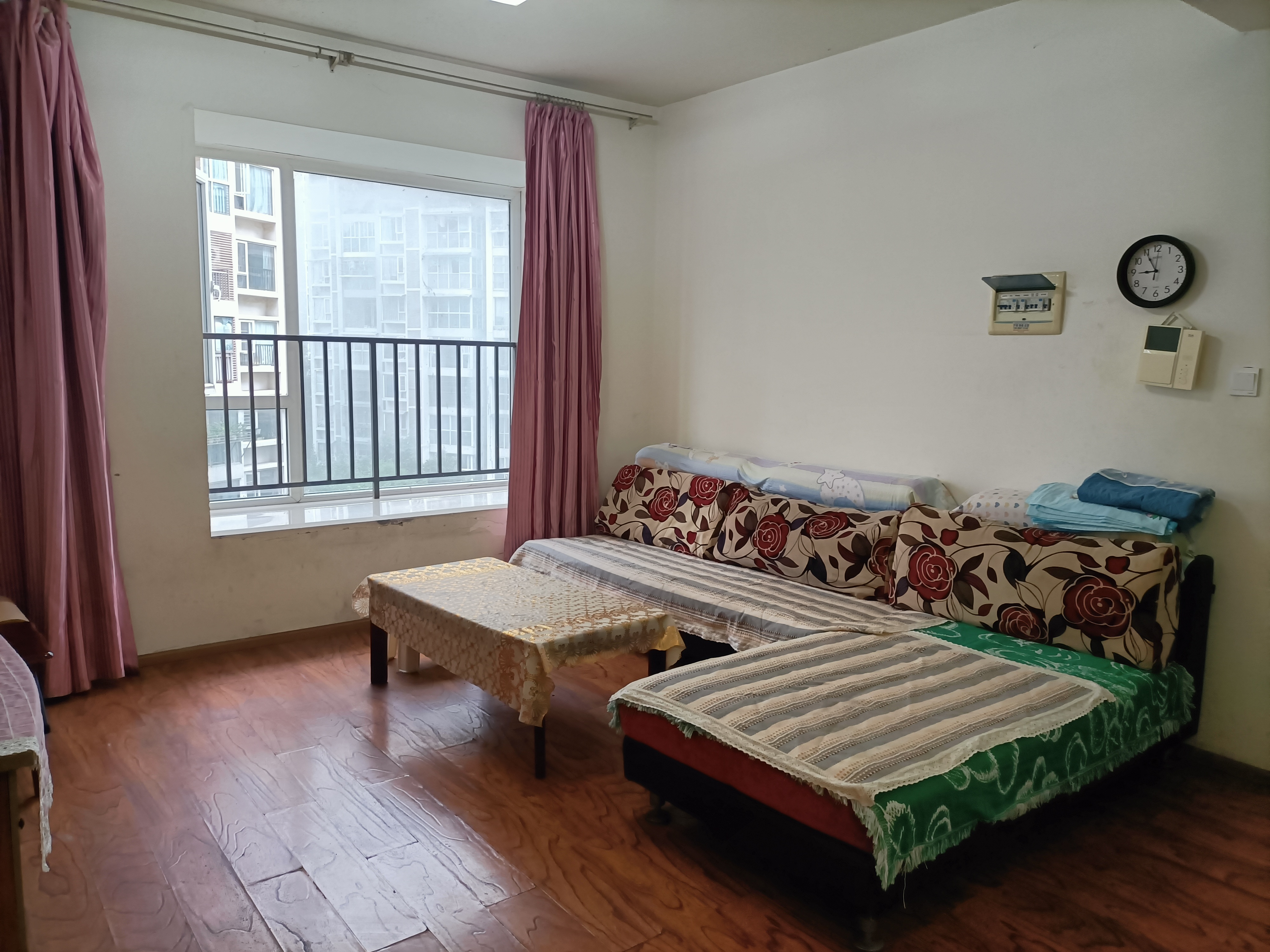 清水路苑 3居室 2600元/月