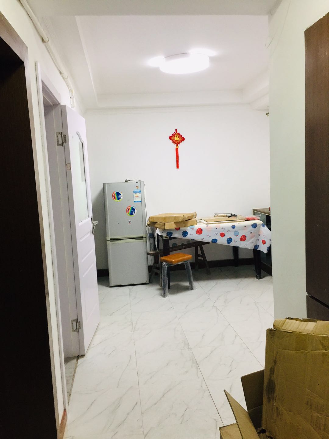 金塔新村 随时看房·