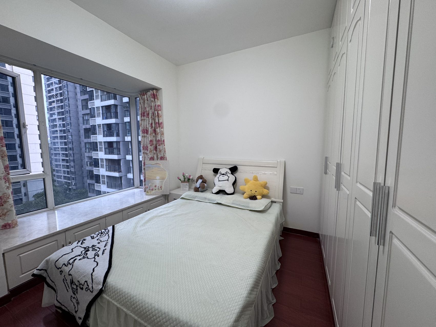 首创鸿恩 随时看房·