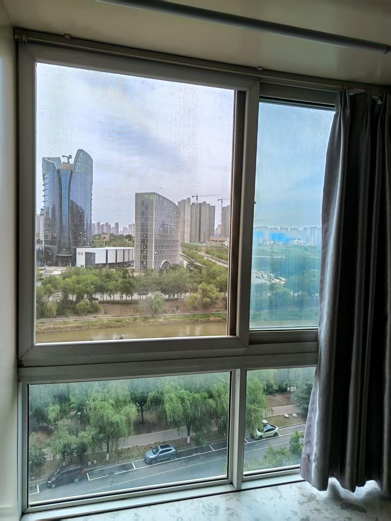 西安市浐灞半岛A6小区 随时看房·