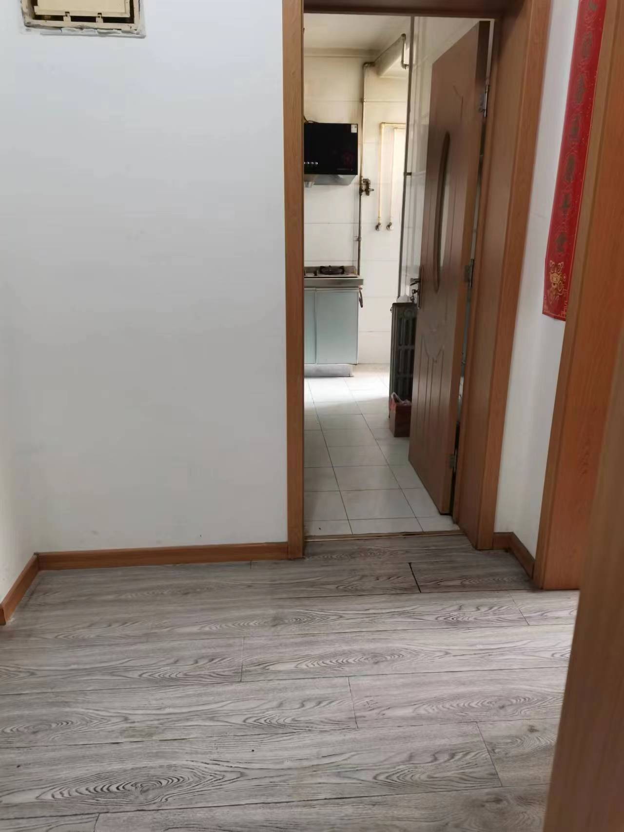 航天城小区 4居室 1900元/月