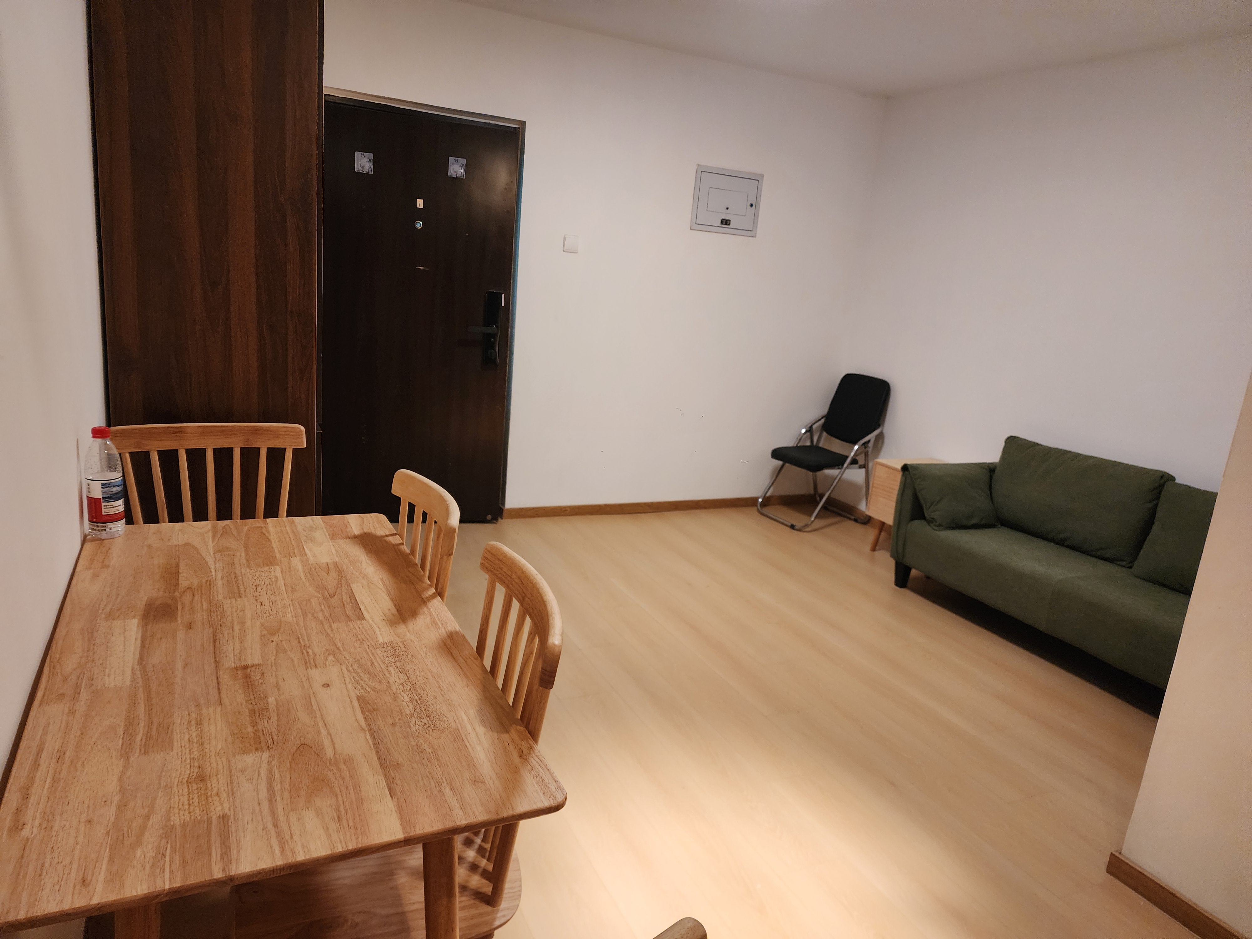 GOGO新时代 1居室 5100元/月